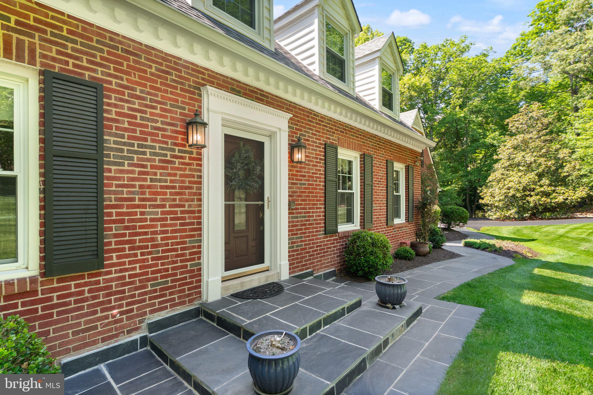OCCOQUAN OVERLOOK - Residential