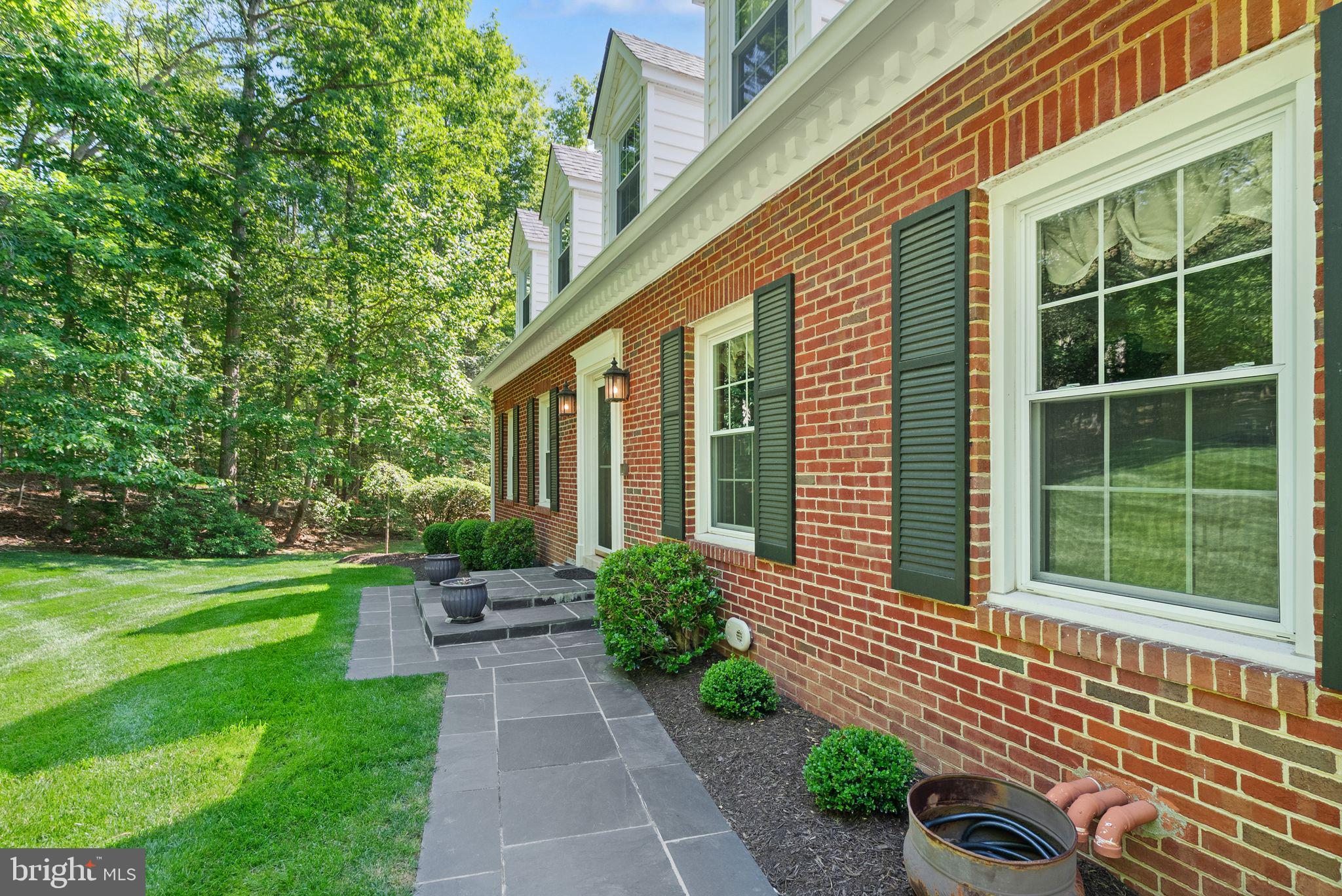 OCCOQUAN OVERLOOK - Residential
