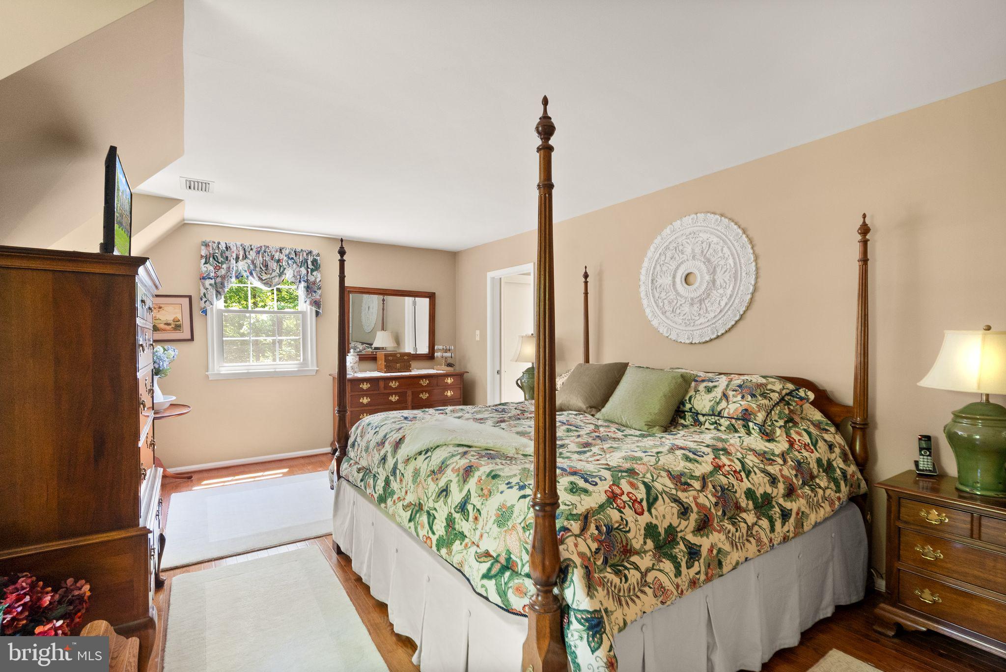OCCOQUAN OVERLOOK - Residential
