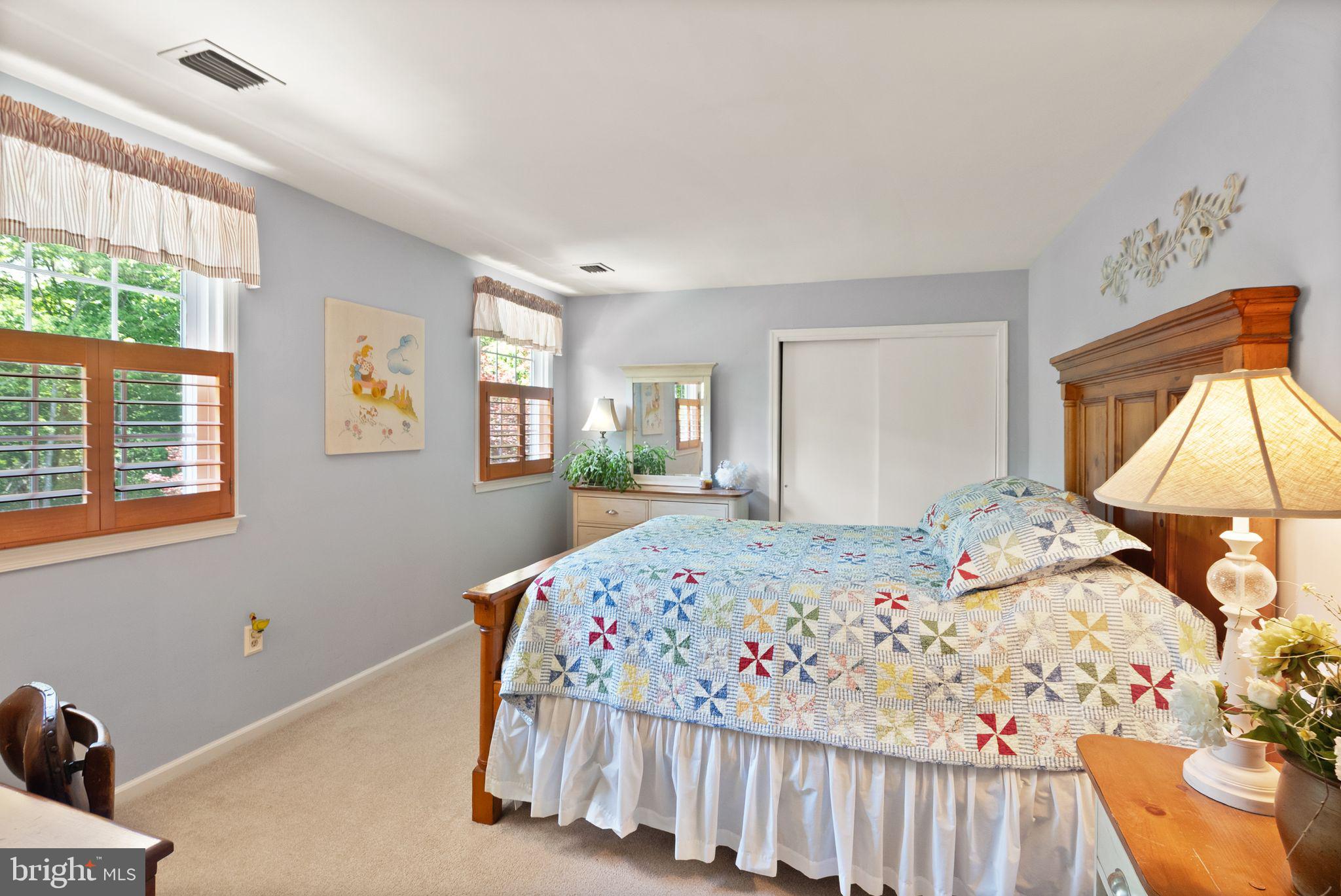 OCCOQUAN OVERLOOK - Residential