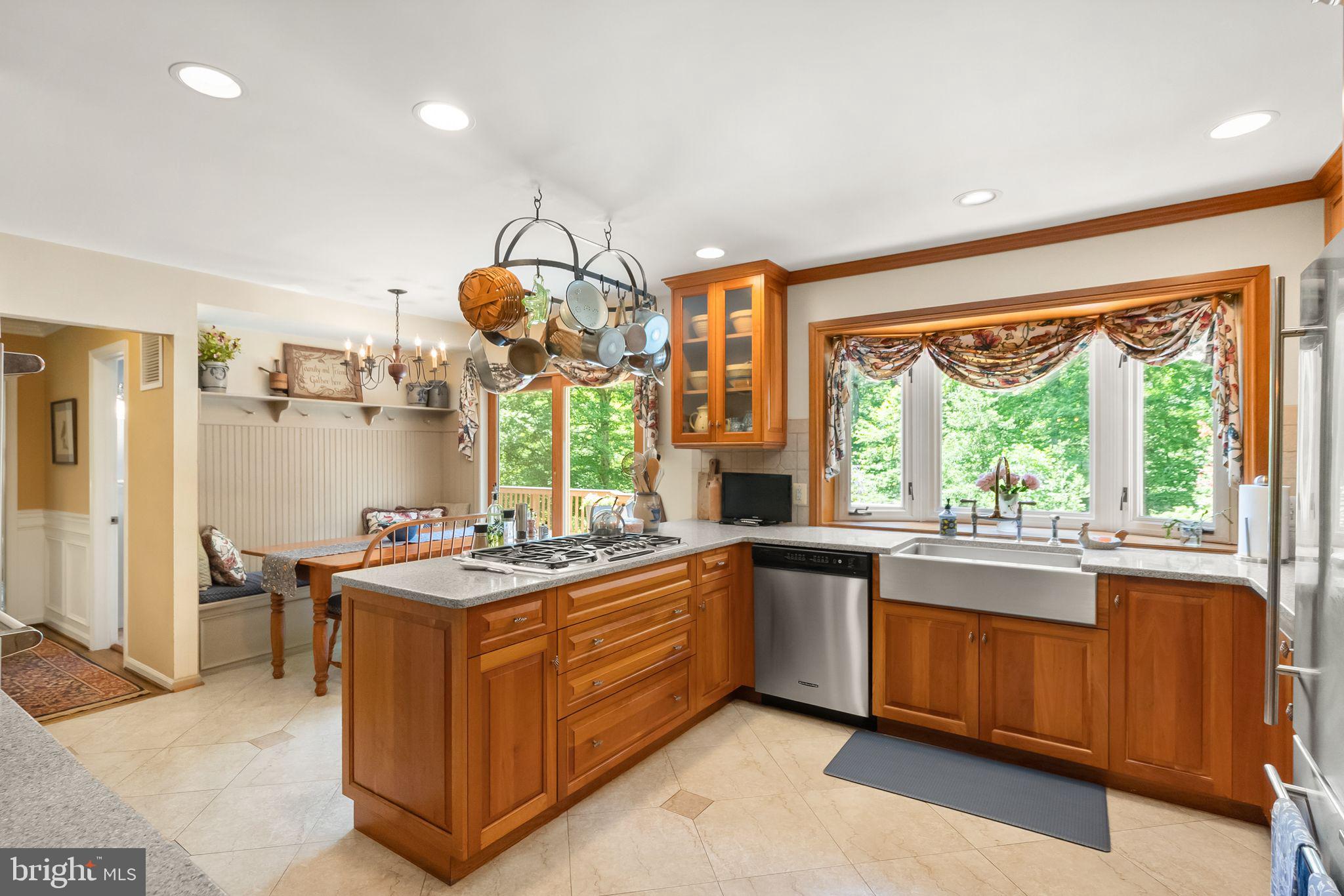 OCCOQUAN OVERLOOK - Residential