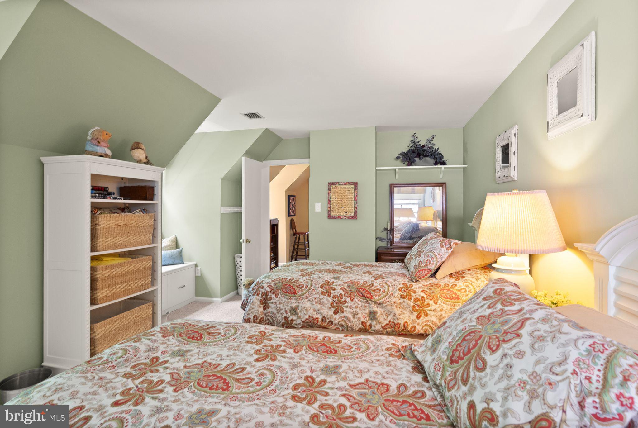 OCCOQUAN OVERLOOK - Residential