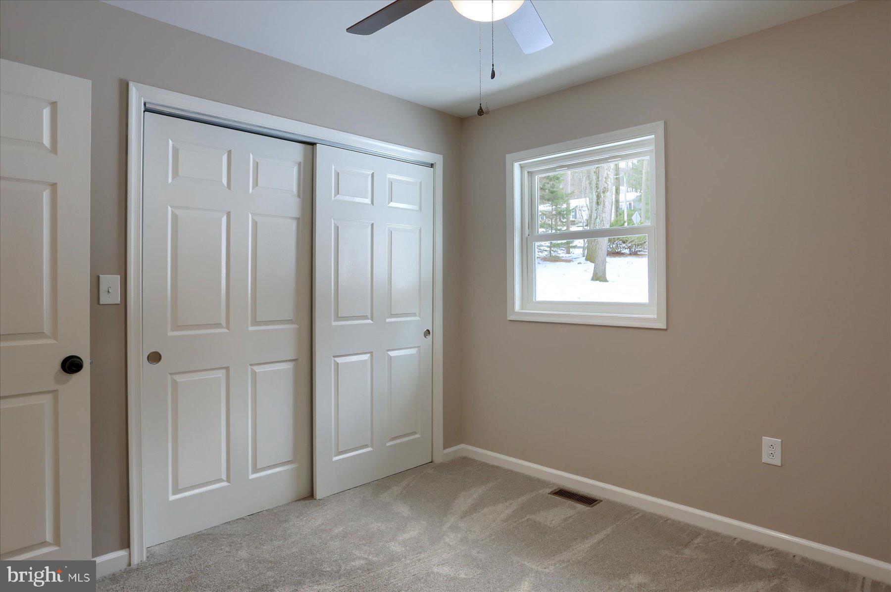 WHITE ROCK ACRES - Residential