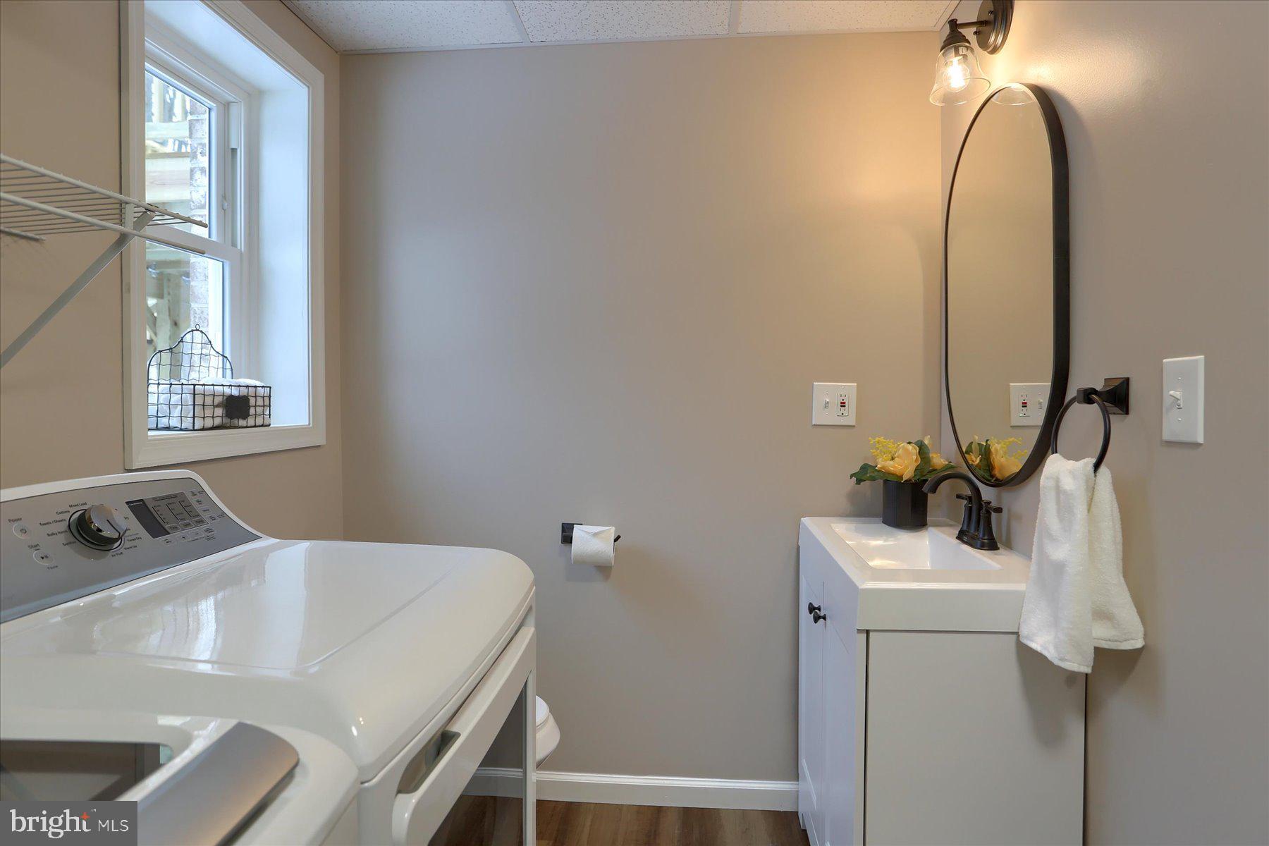 WHITE ROCK ACRES - Residential