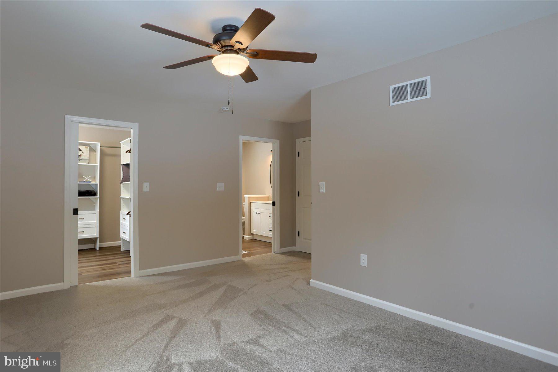 WHITE ROCK ACRES - Residential