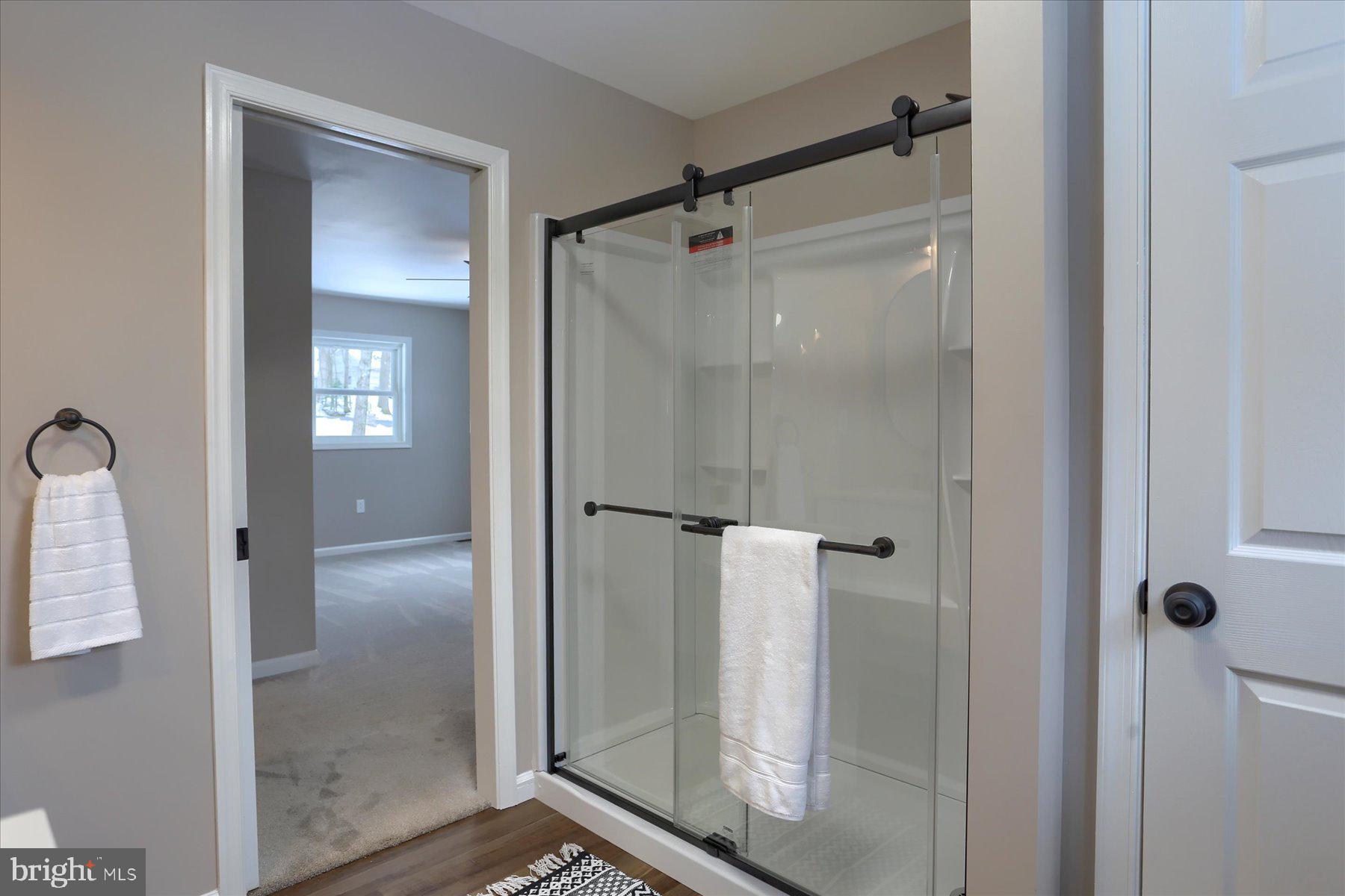 WHITE ROCK ACRES - Residential