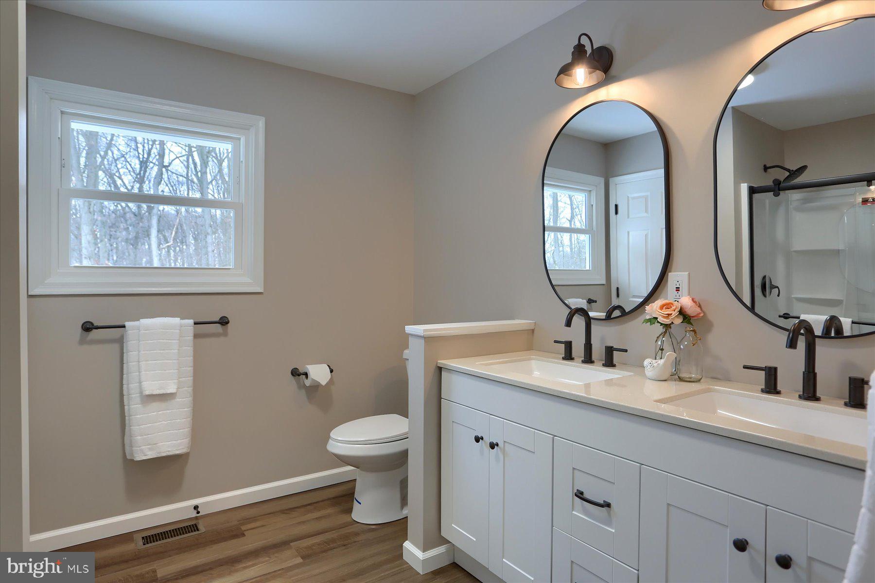 WHITE ROCK ACRES - Residential