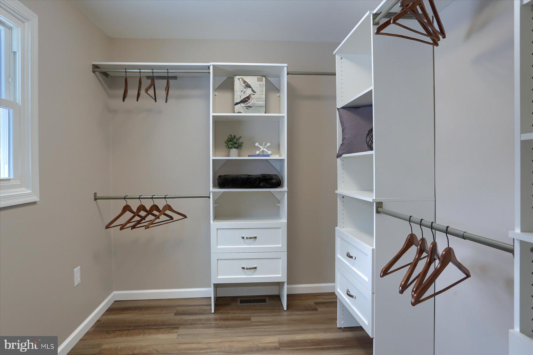 WHITE ROCK ACRES - Residential