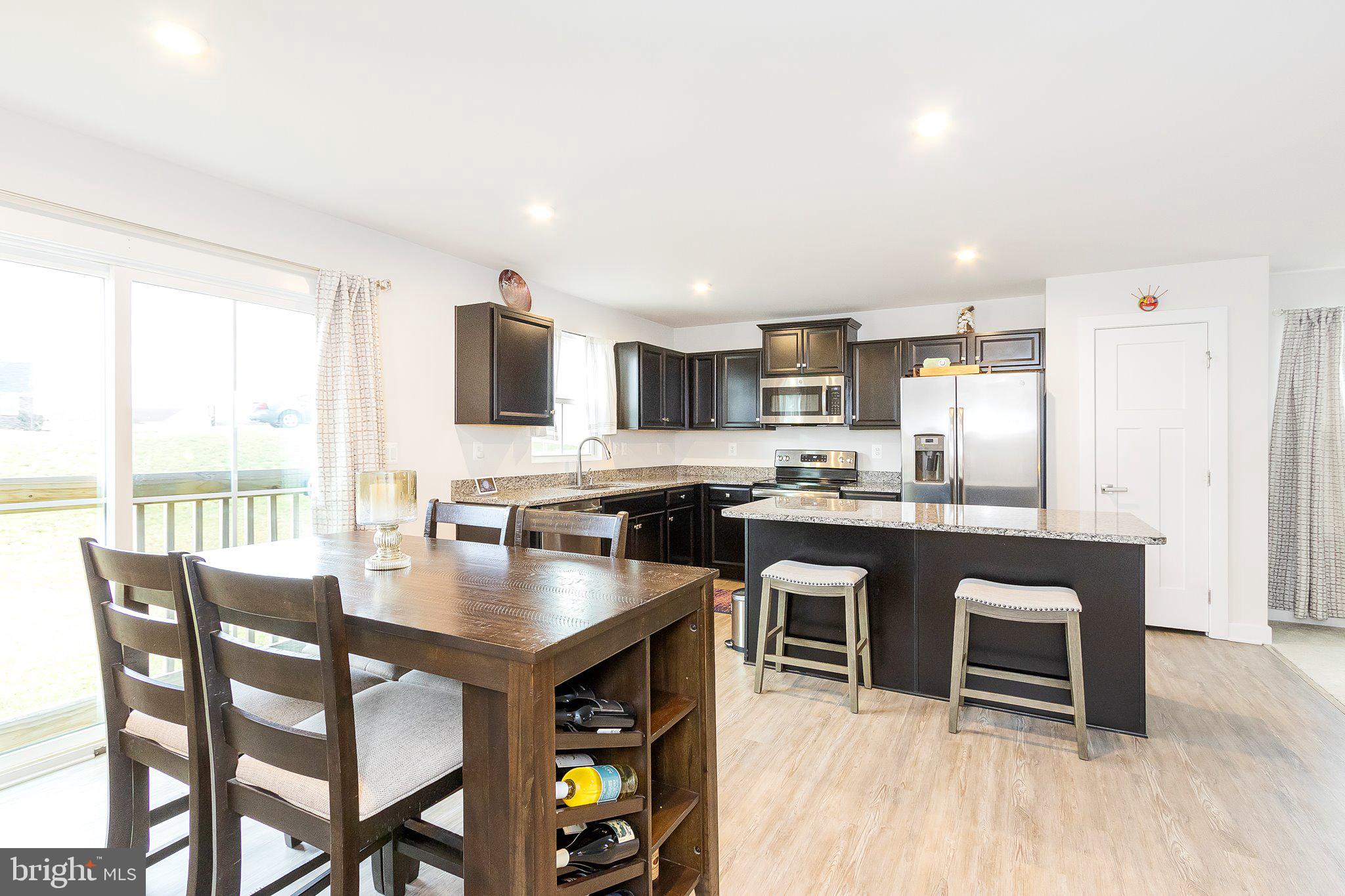 ARCADIA SPRINGS - Residential