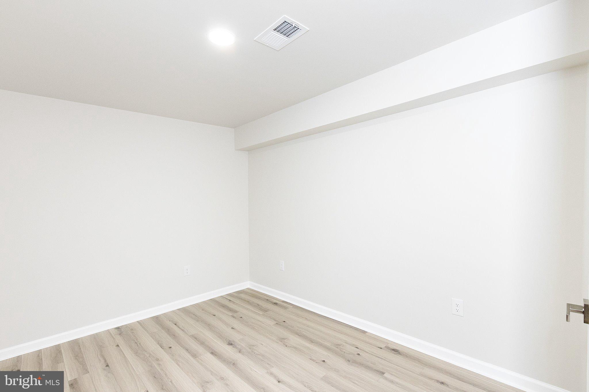 ARCADIA SPRINGS - Residential