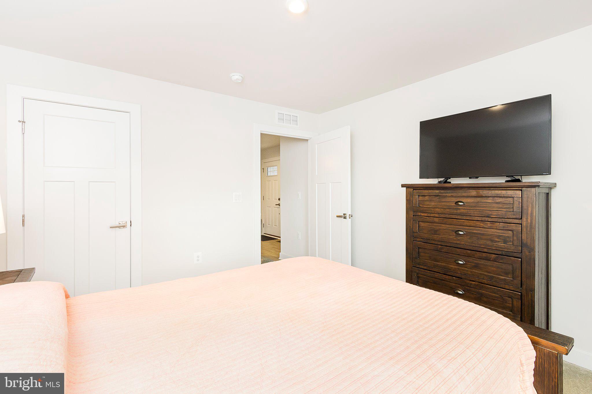 ARCADIA SPRINGS - Residential