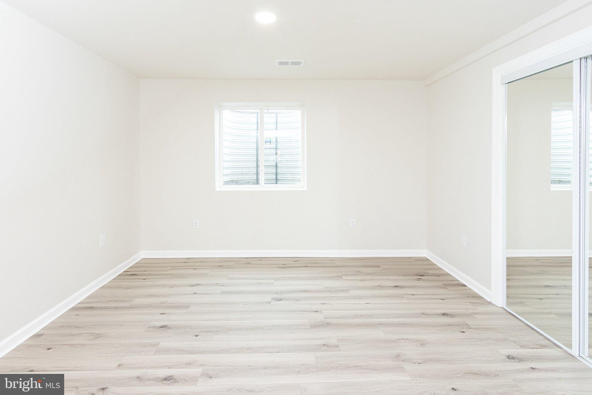 ARCADIA SPRINGS - Residential