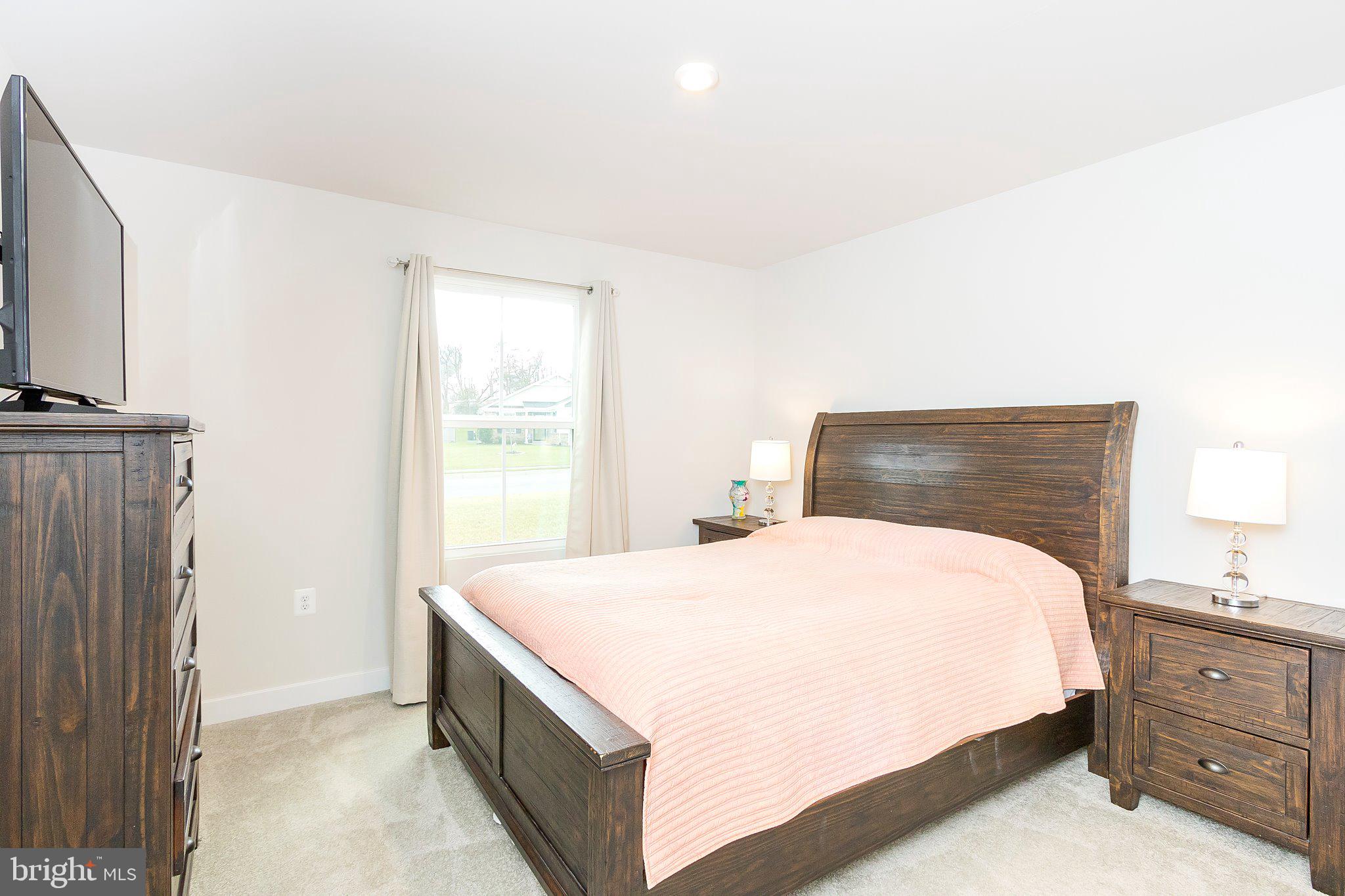 ARCADIA SPRINGS - Residential