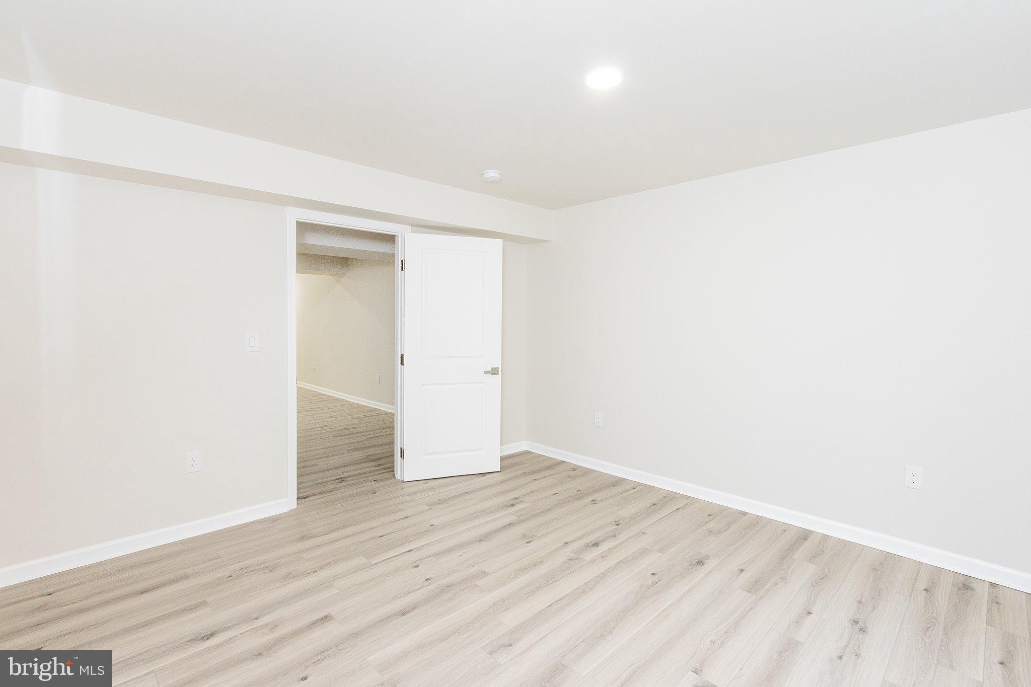 ARCADIA SPRINGS - Residential