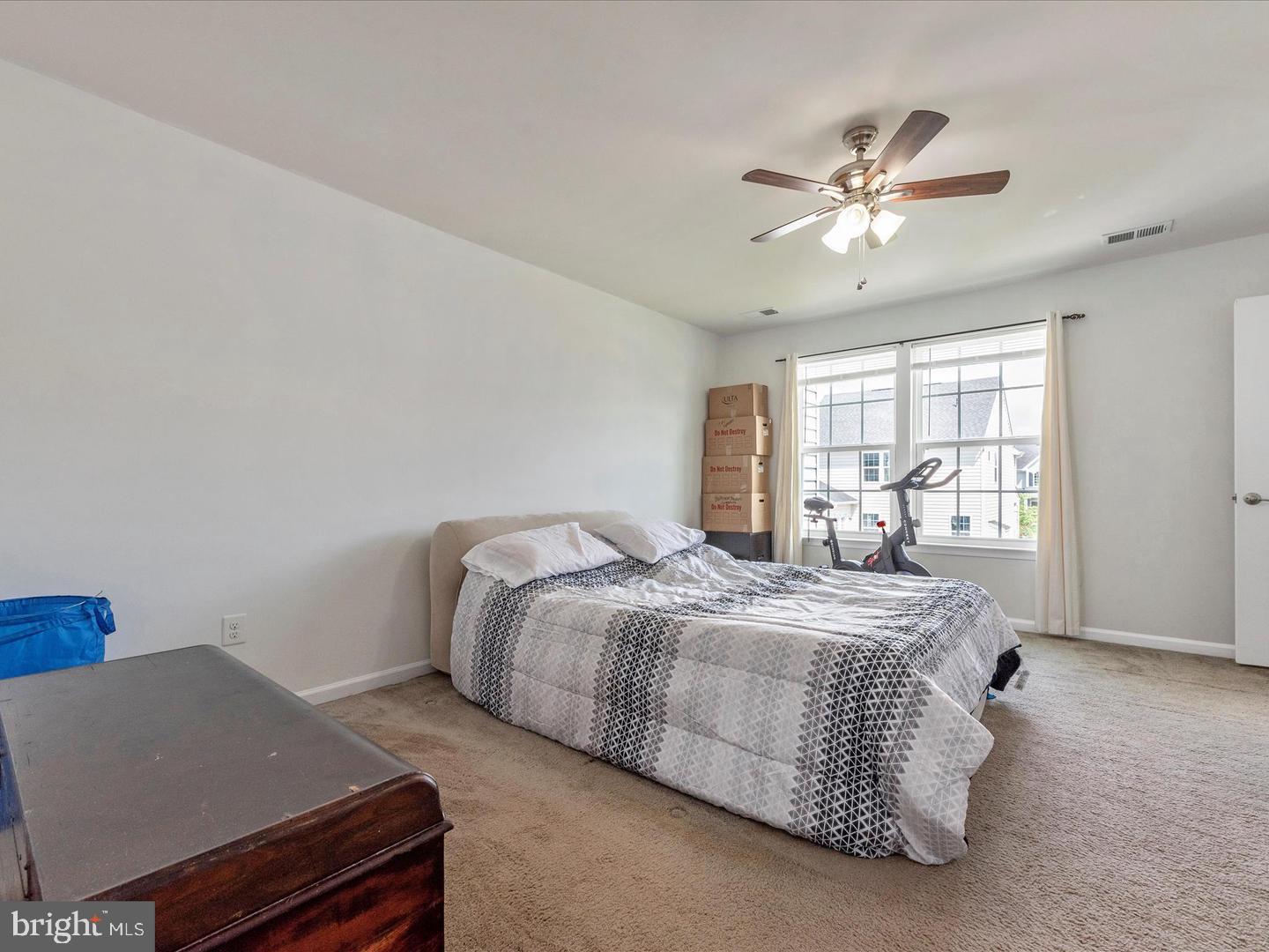 POTOMAC STATION - Residential Lease