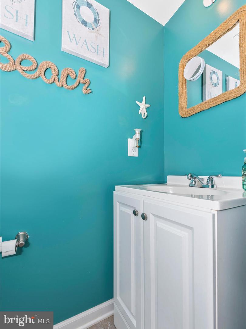 POTOMAC STATION - Residential Lease