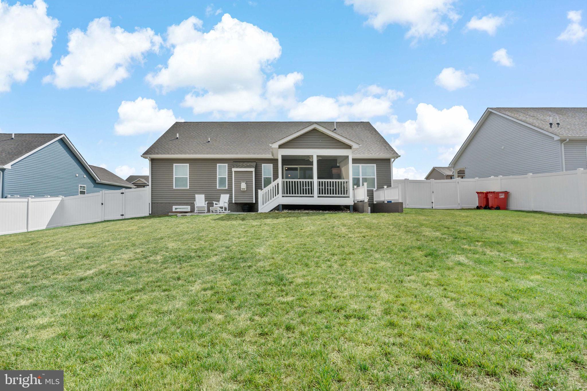 HERITAGE HILLS - Residential