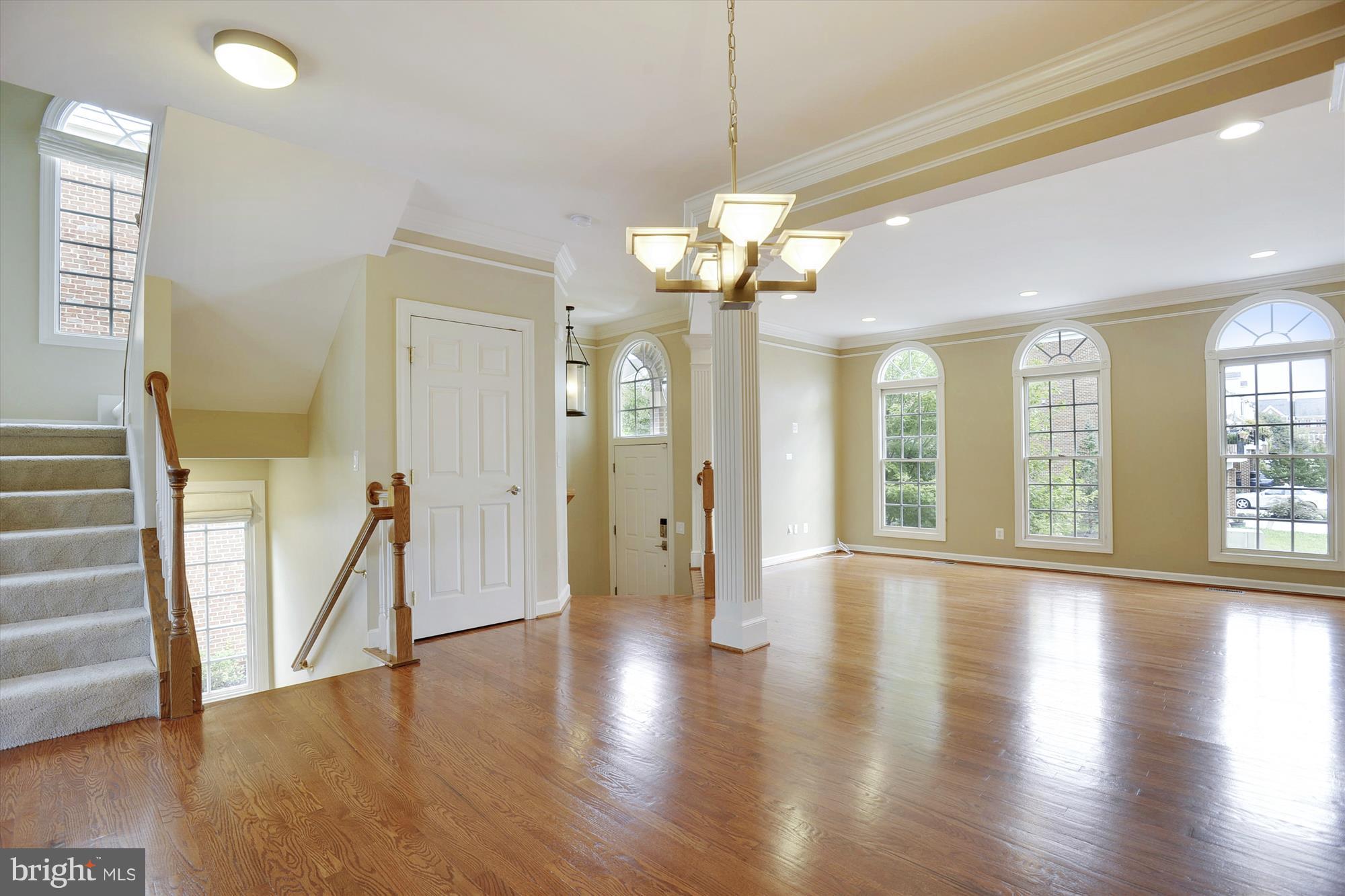 RIVER CREEK - Residential