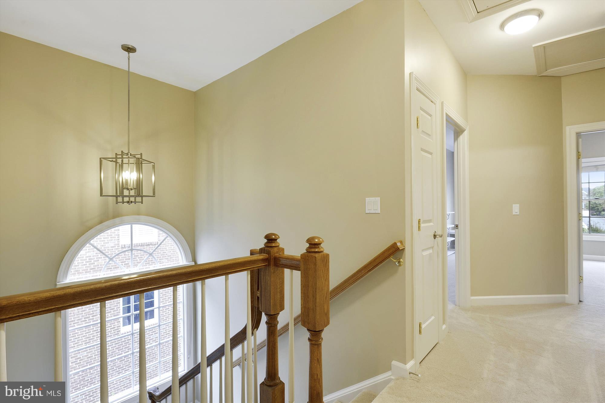 RIVER CREEK - Residential