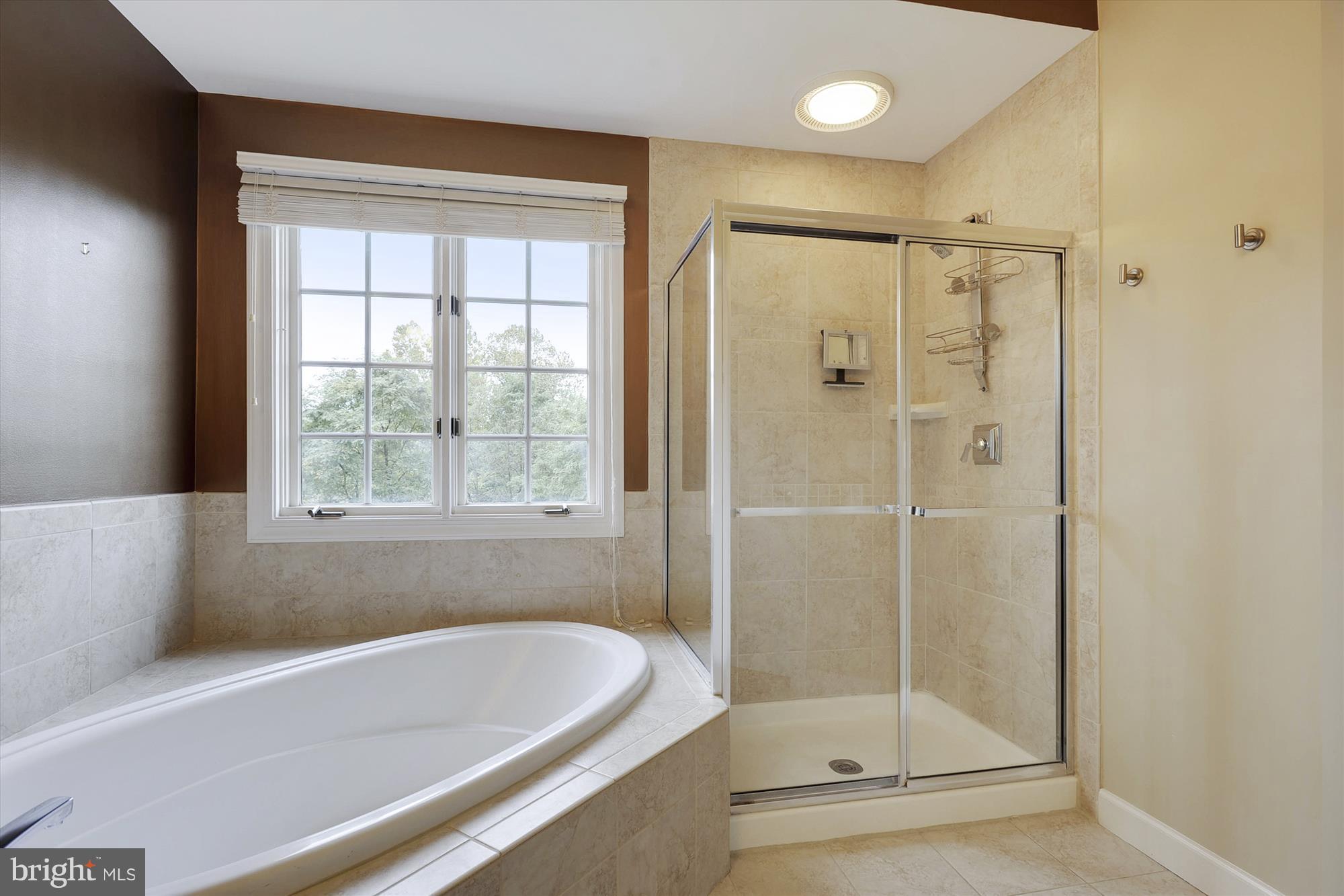 RIVER CREEK - Residential