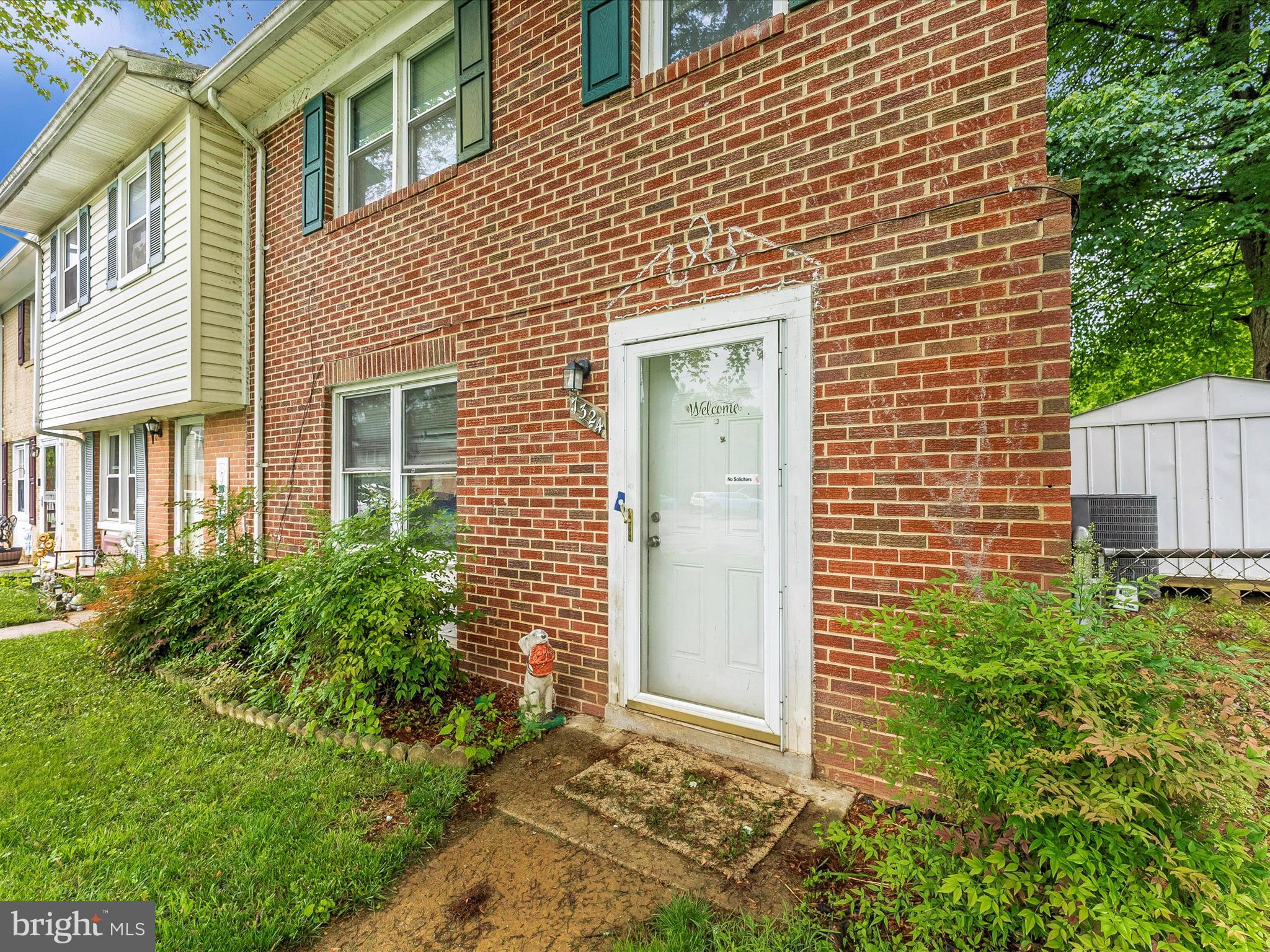 7324 E. SPRINGBROOK COURT
