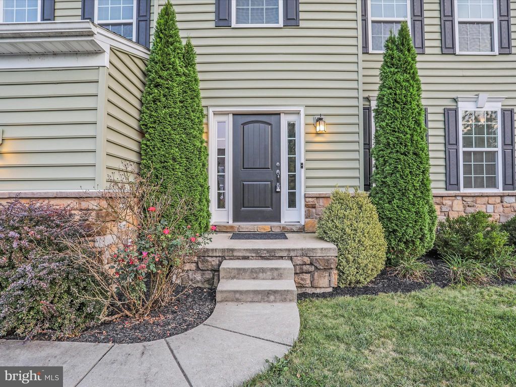 Photo of 32 Spend A Buck Drive, DILLSBURG, PA 17019 (MLS # PAYK2090408)
