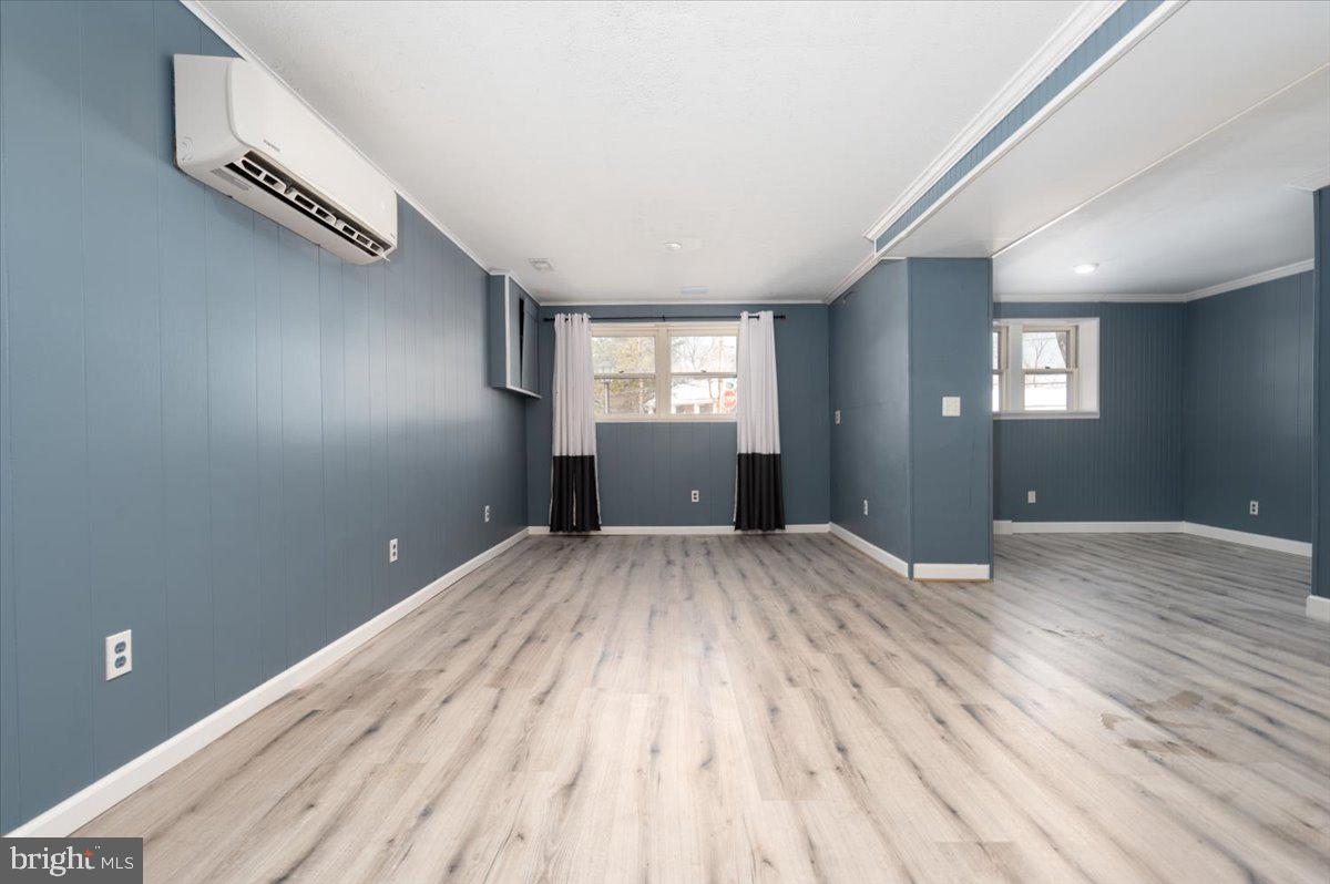 WEST MAGOTHY MANOR - Residential