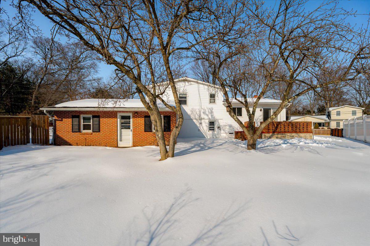 WEST MAGOTHY MANOR - Residential