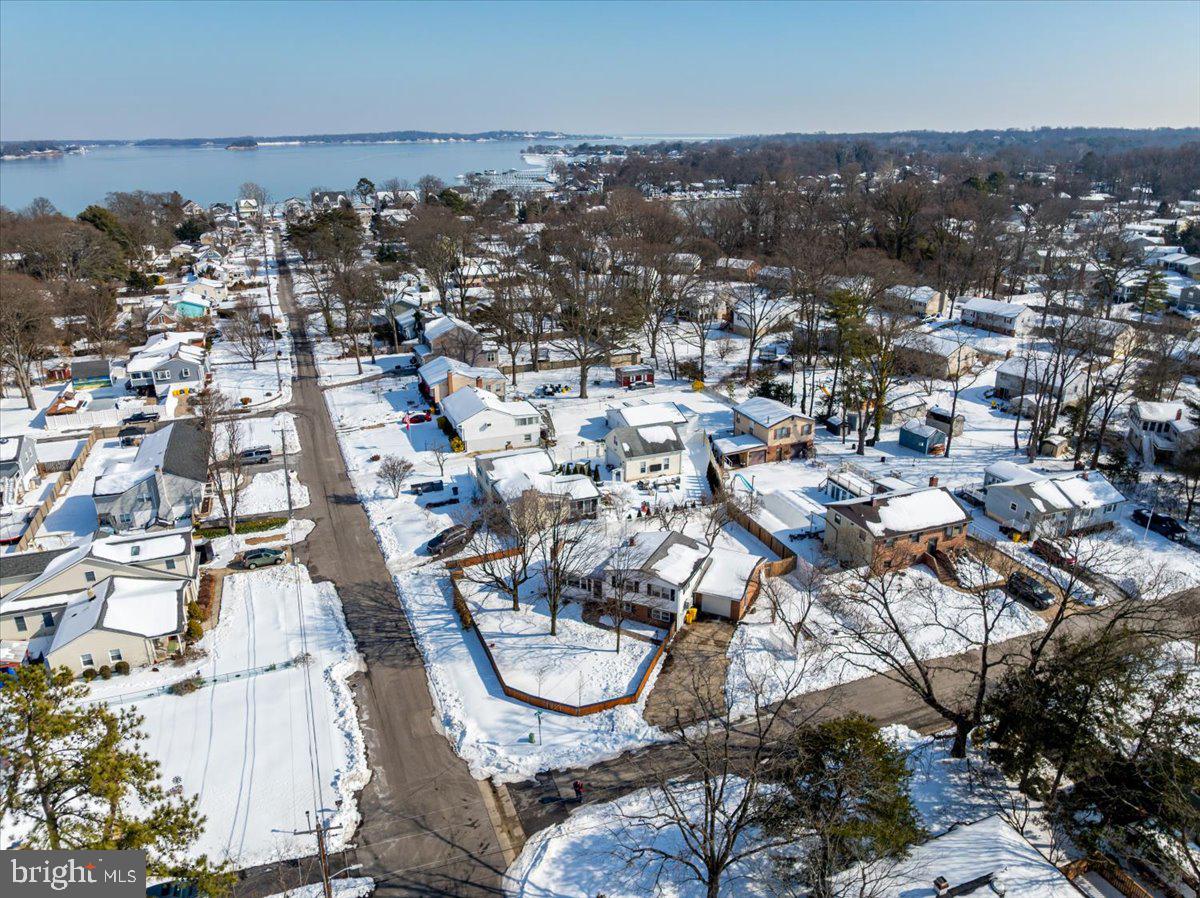 WEST MAGOTHY MANOR - Residential