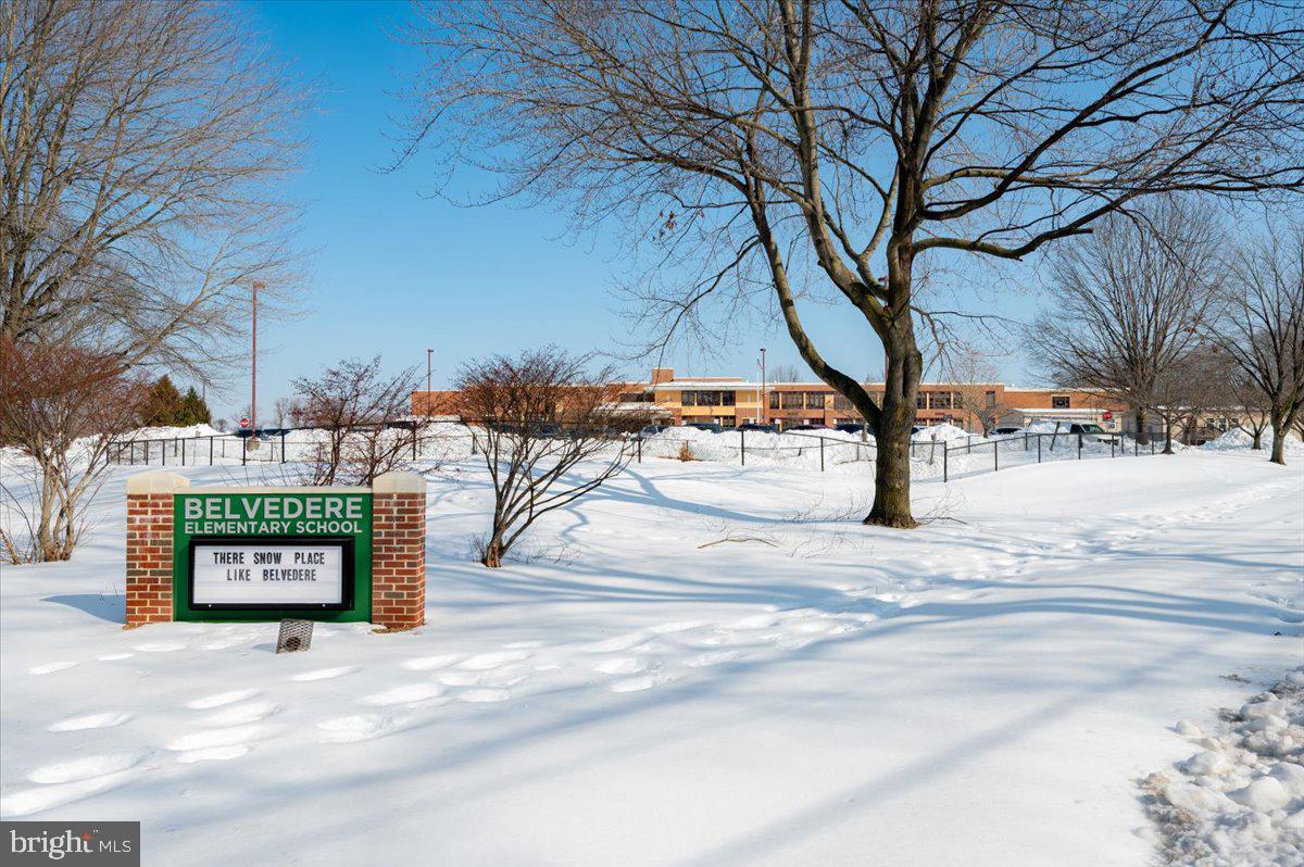 WEST MAGOTHY MANOR - Residential