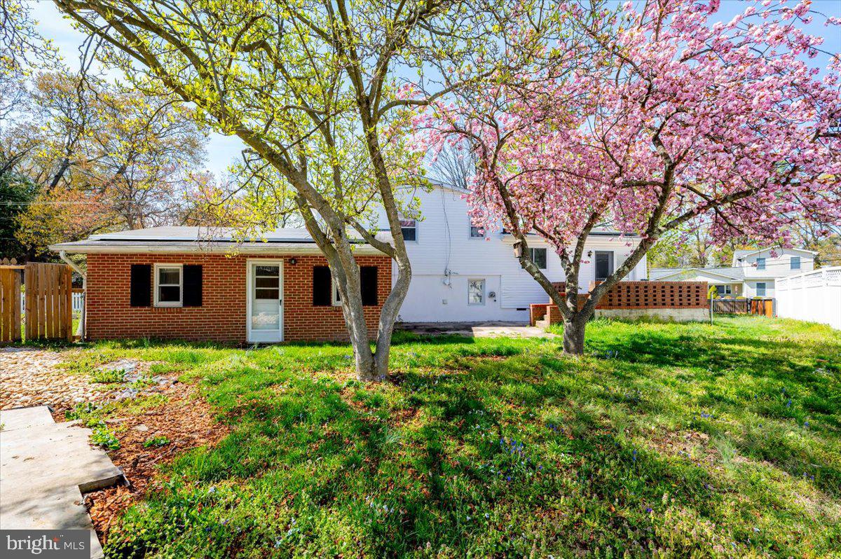 WEST MAGOTHY MANOR - Residential