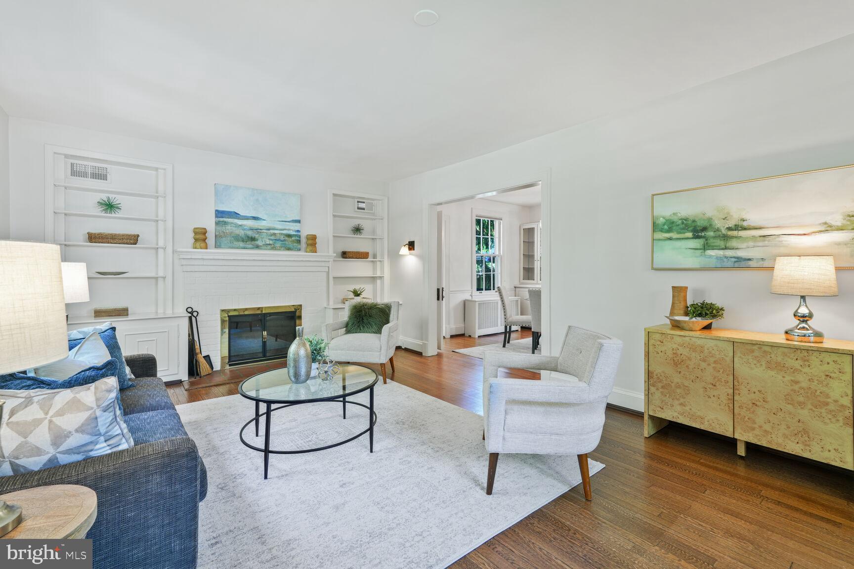 CHEVY CHASE - Residential