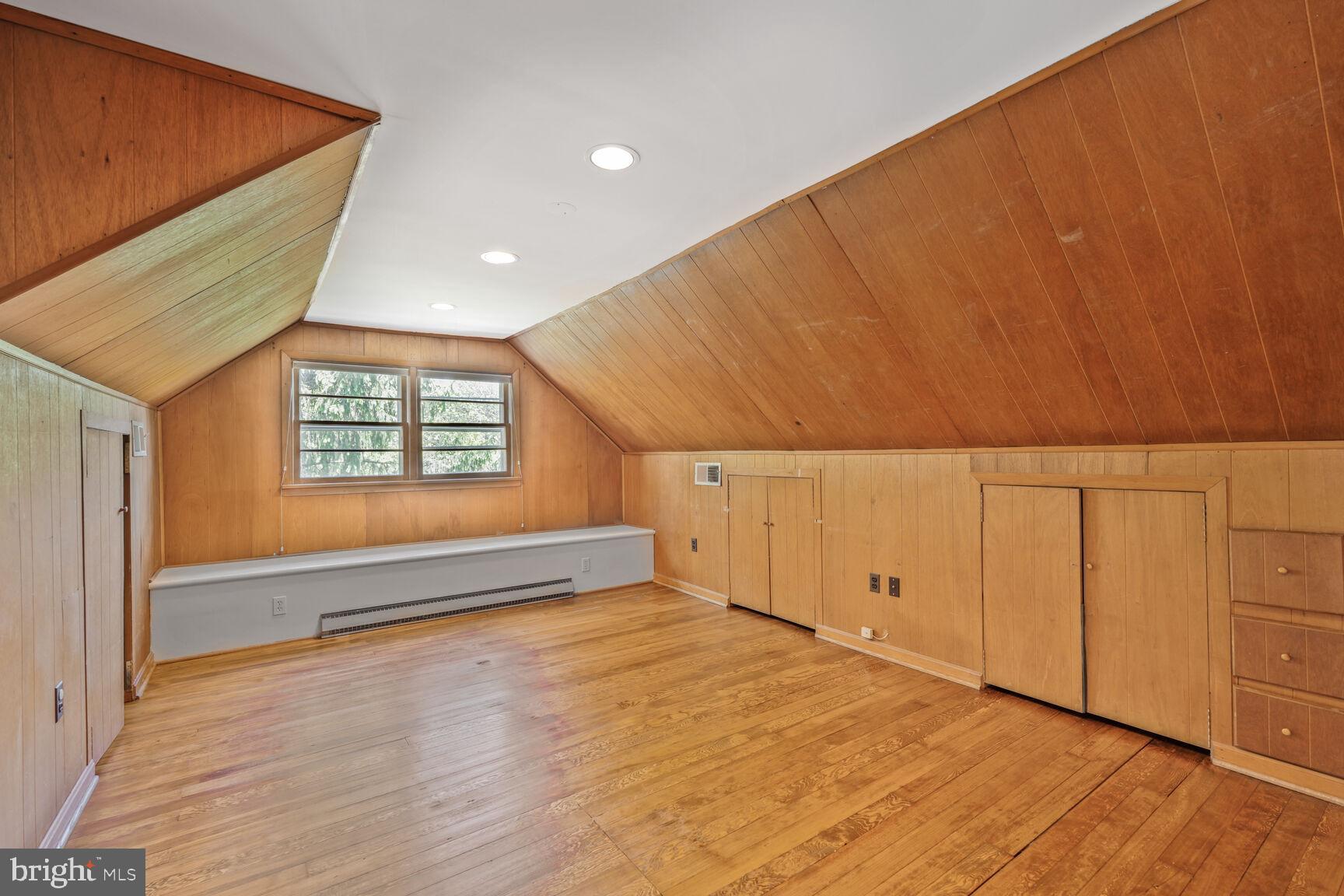 CHEVY CHASE - Residential