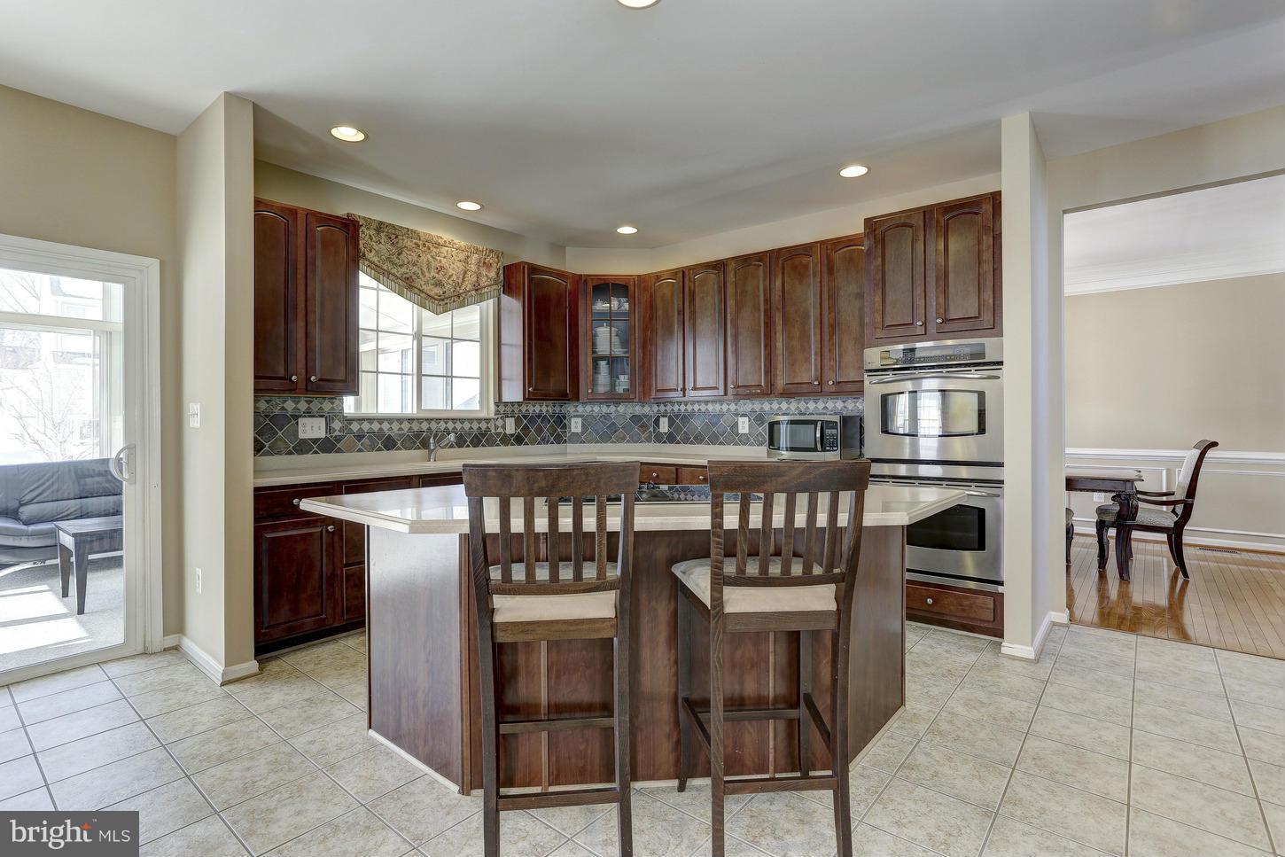 AUTUMN VIEW - Residential