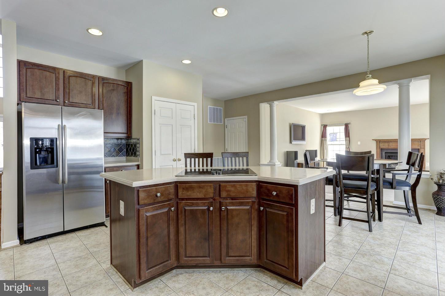 AUTUMN VIEW - Residential