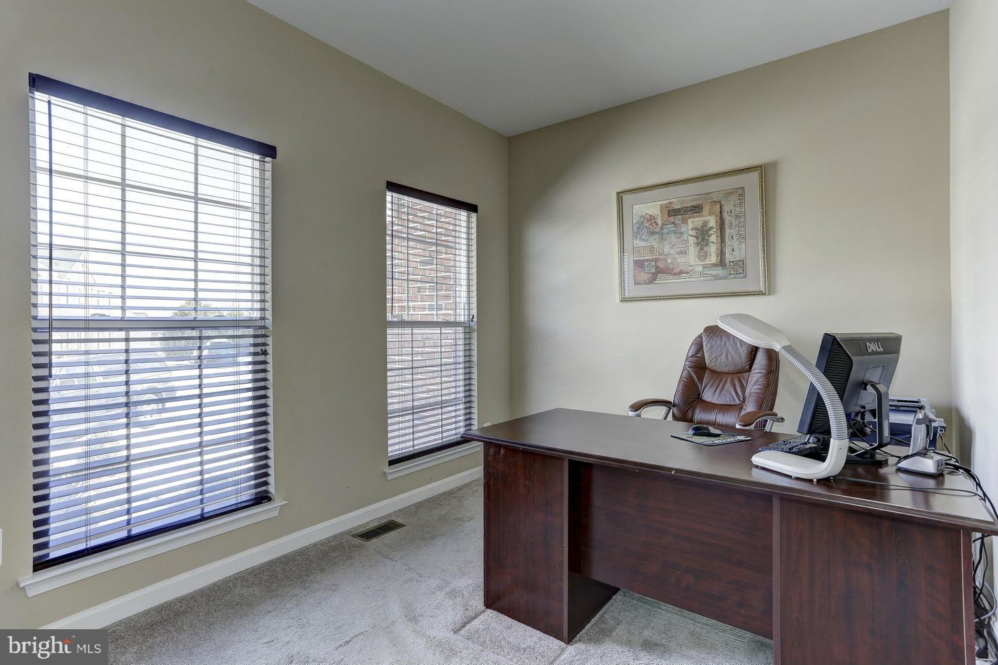 AUTUMN VIEW - Residential