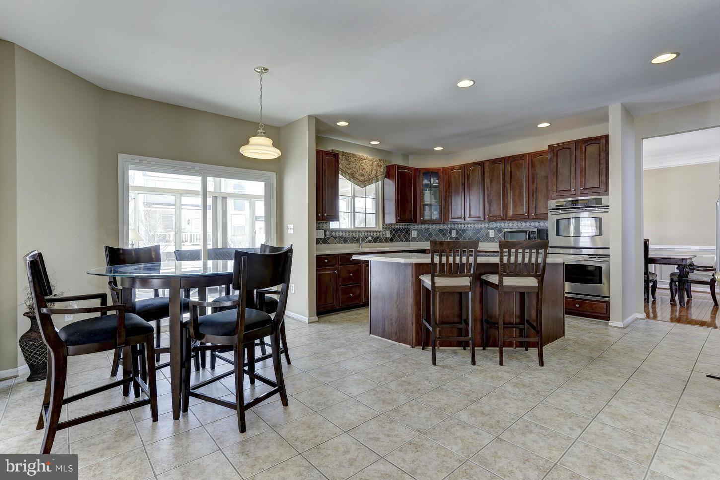 AUTUMN VIEW - Residential