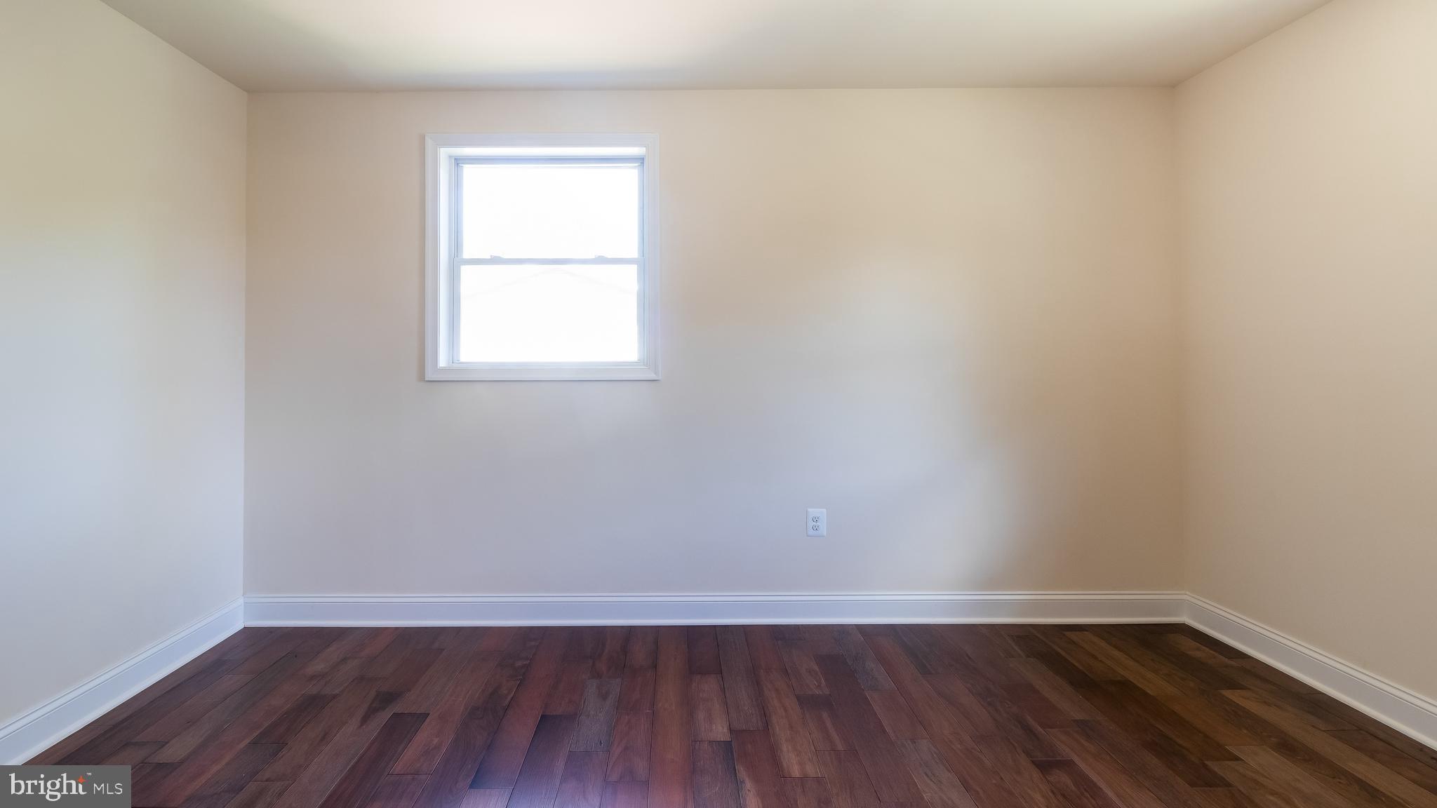 HILLCREST ESTATES - Residential