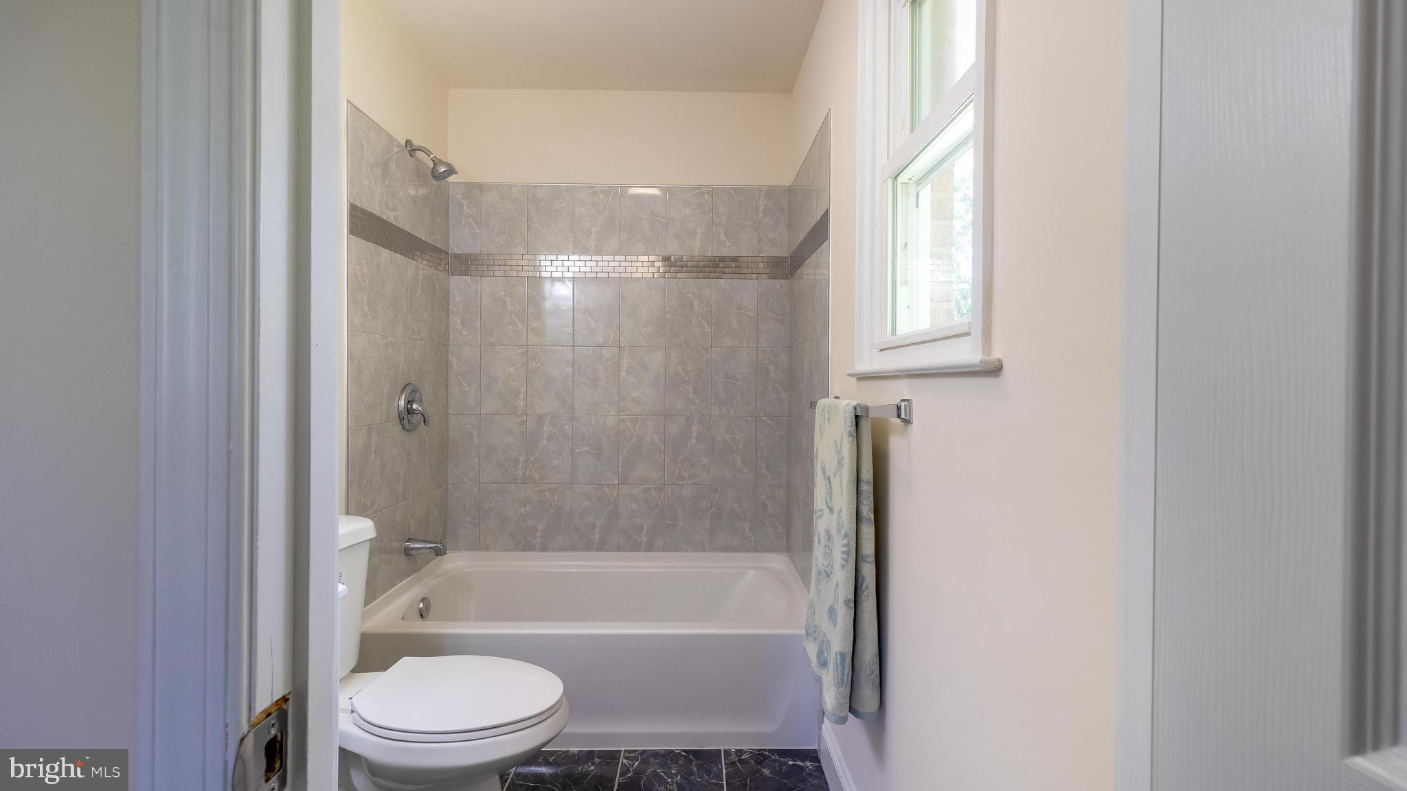 HILLCREST ESTATES - Residential