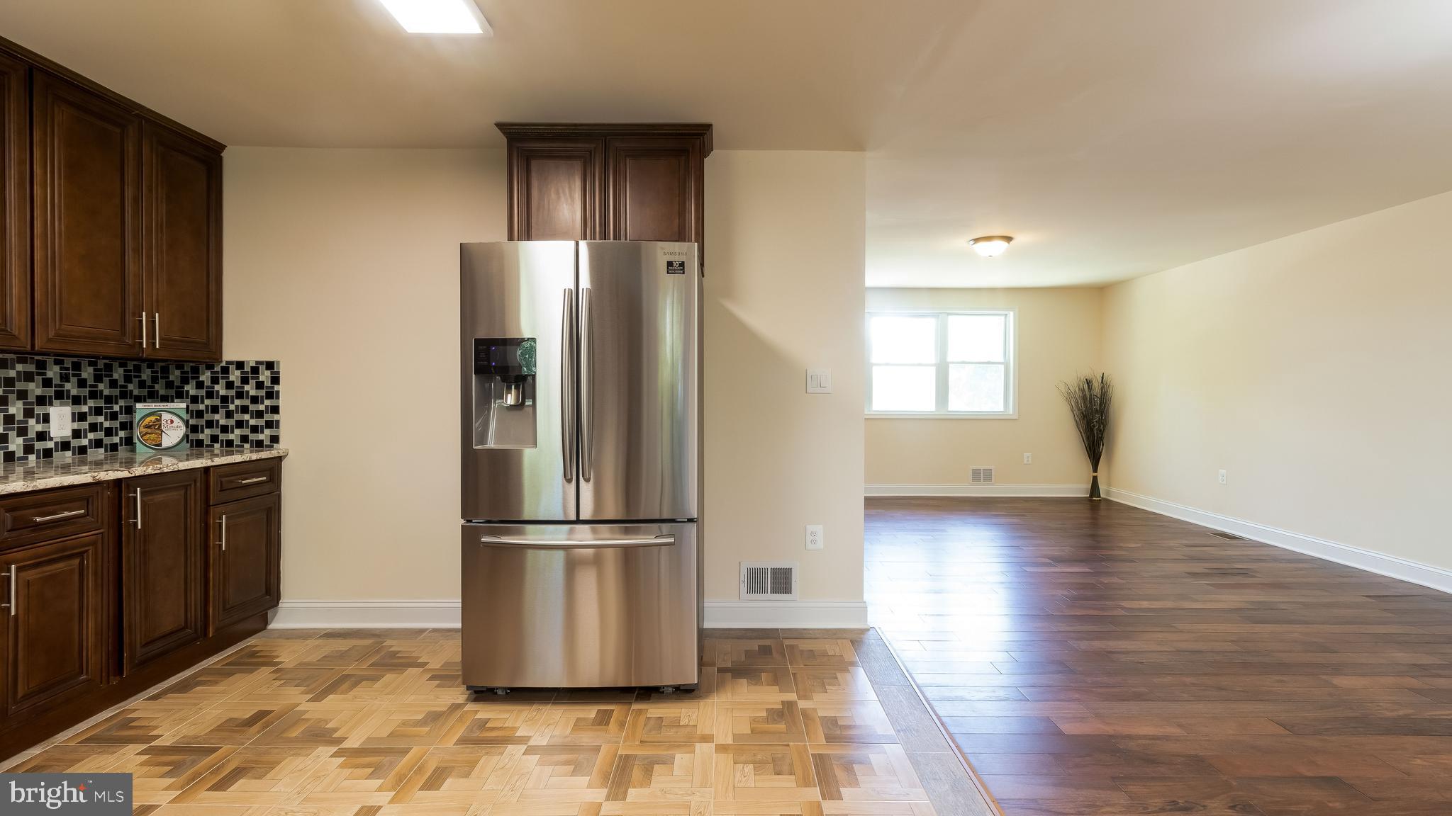 HILLCREST ESTATES - Residential