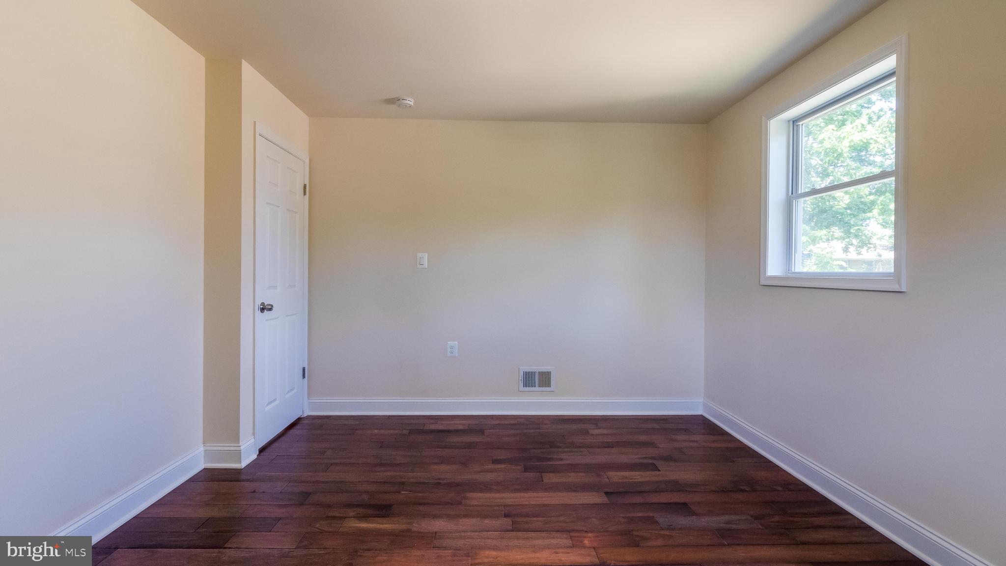 HILLCREST ESTATES - Residential