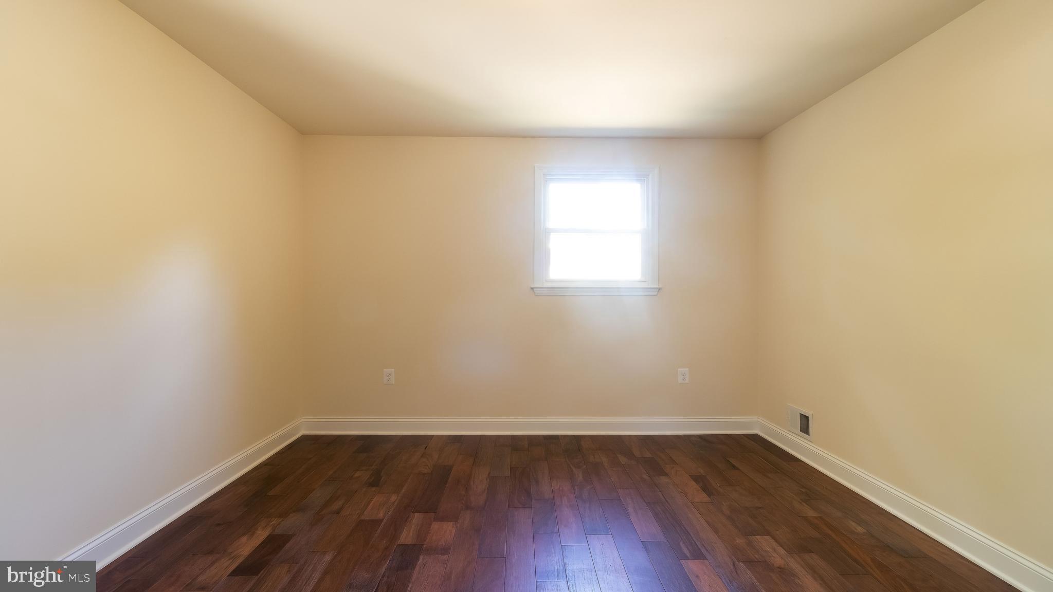 HILLCREST ESTATES - Residential