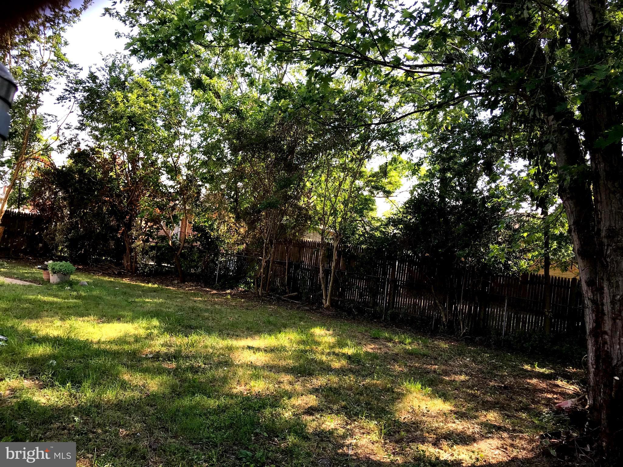 HILLCREST ESTATES - Residential