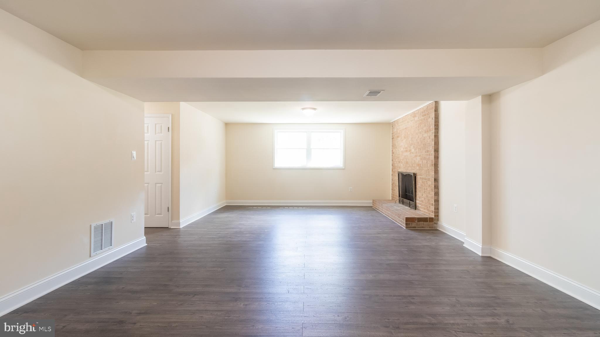 HILLCREST ESTATES - Residential