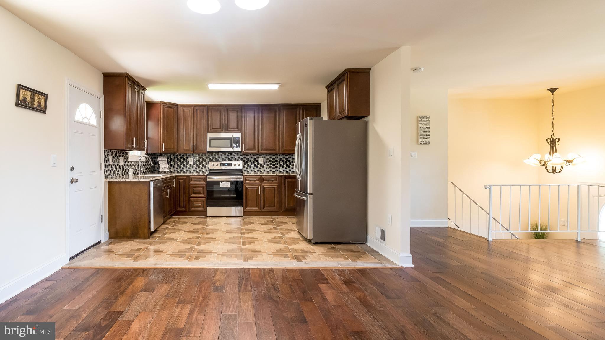 HILLCREST ESTATES - Residential