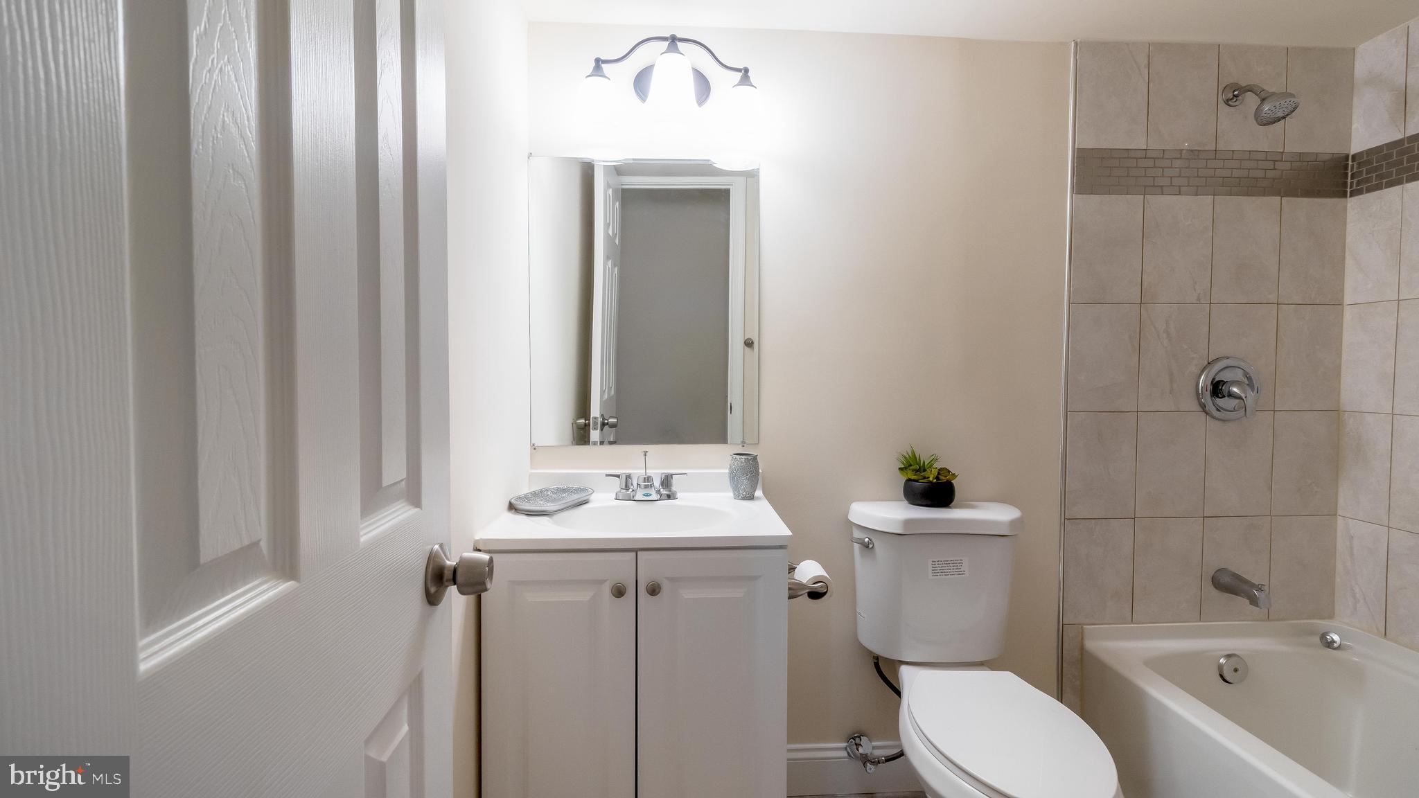 HILLCREST ESTATES - Residential