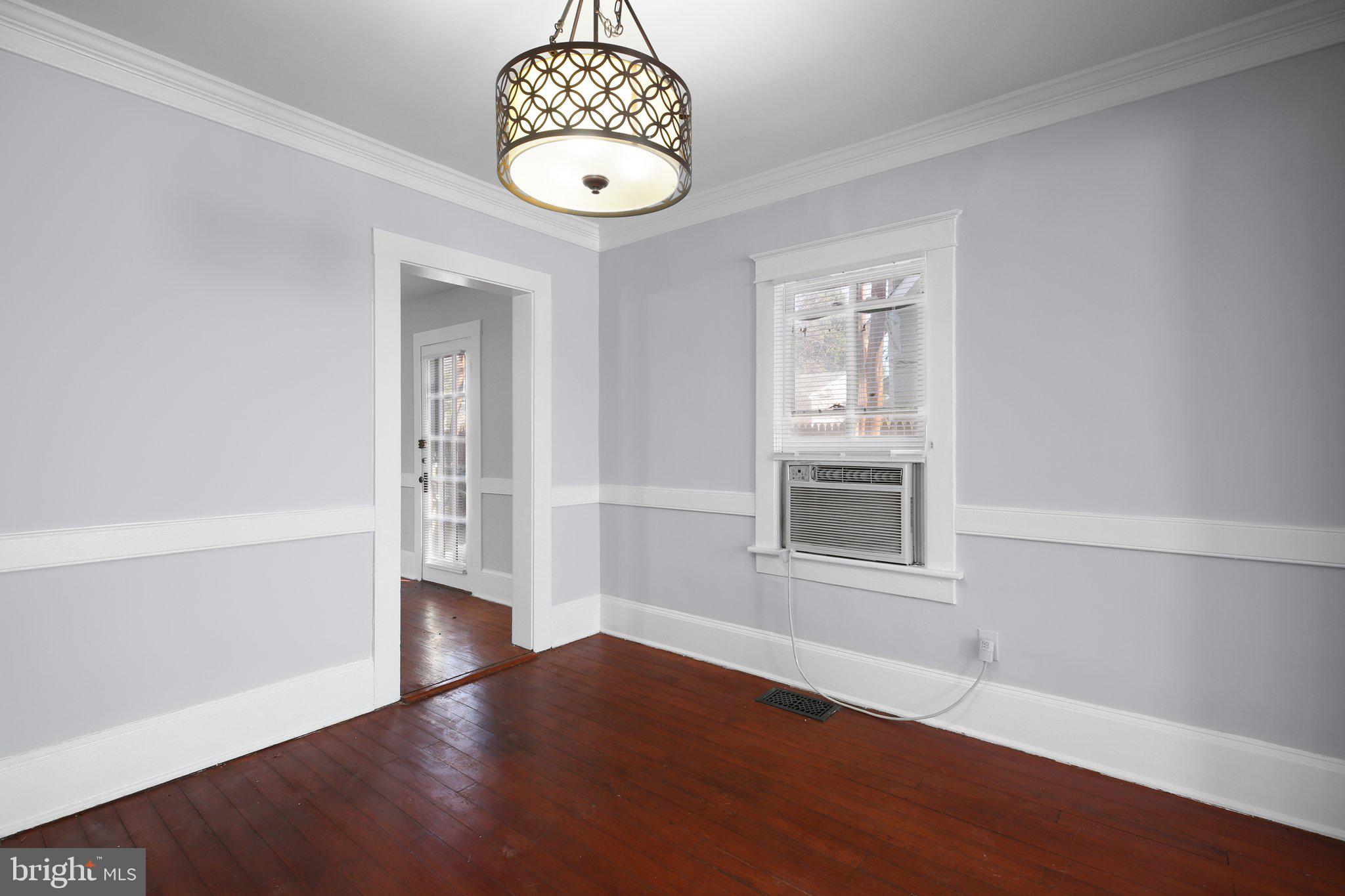 DOWNTOWN FREDERICKSBURG - Residential