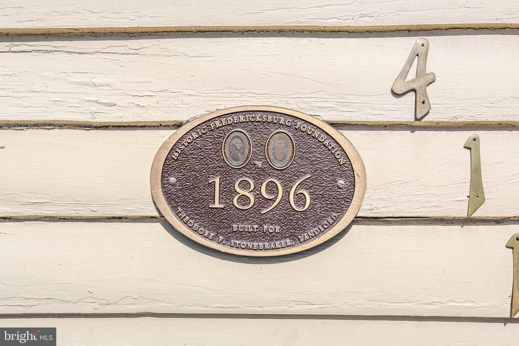 DOWNTOWN FREDERICKSBURG - Residential