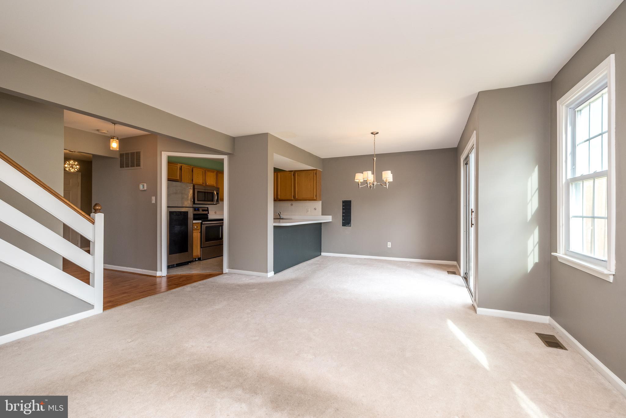 TWIN HILLS - Residential Lease