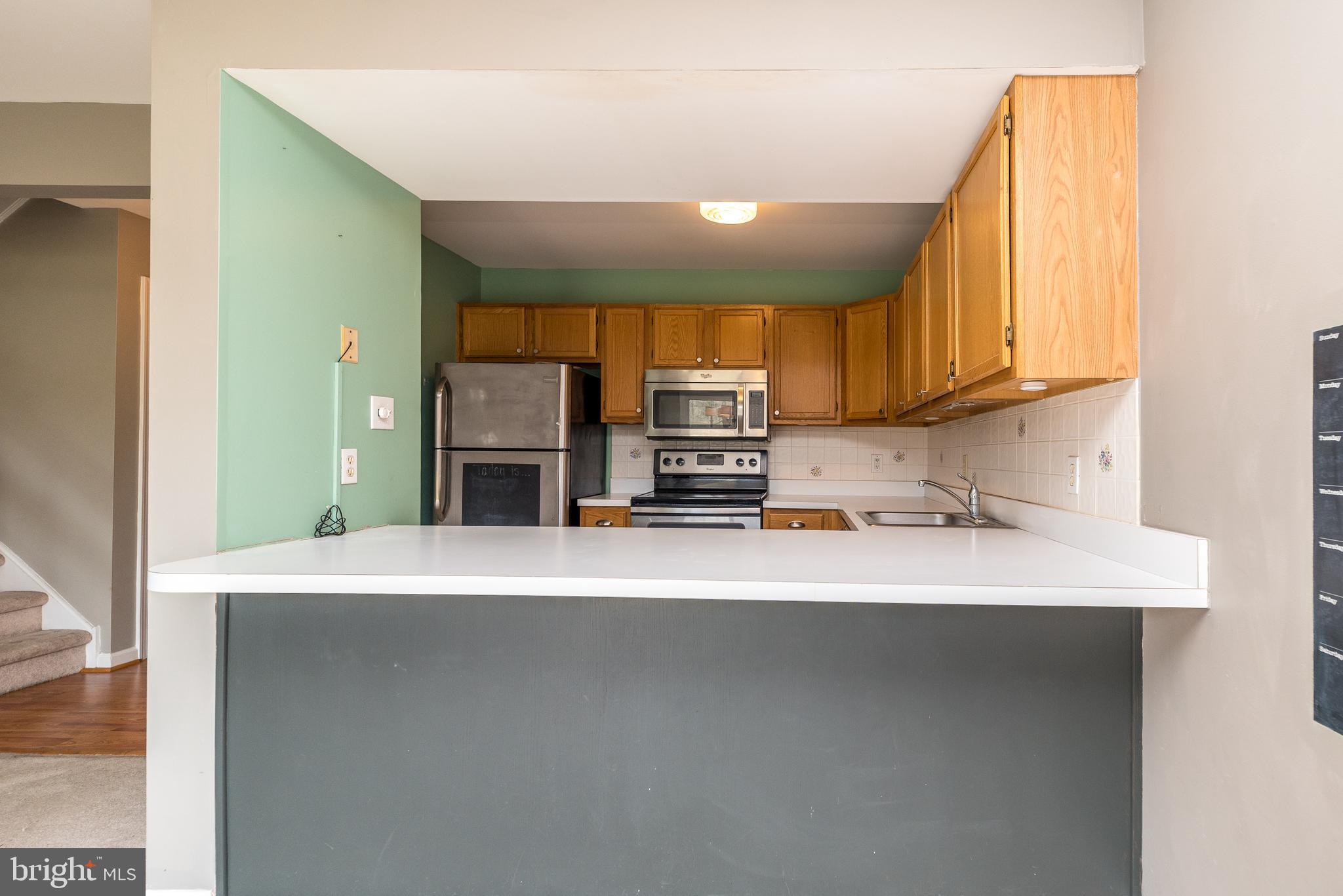 TWIN HILLS - Residential Lease